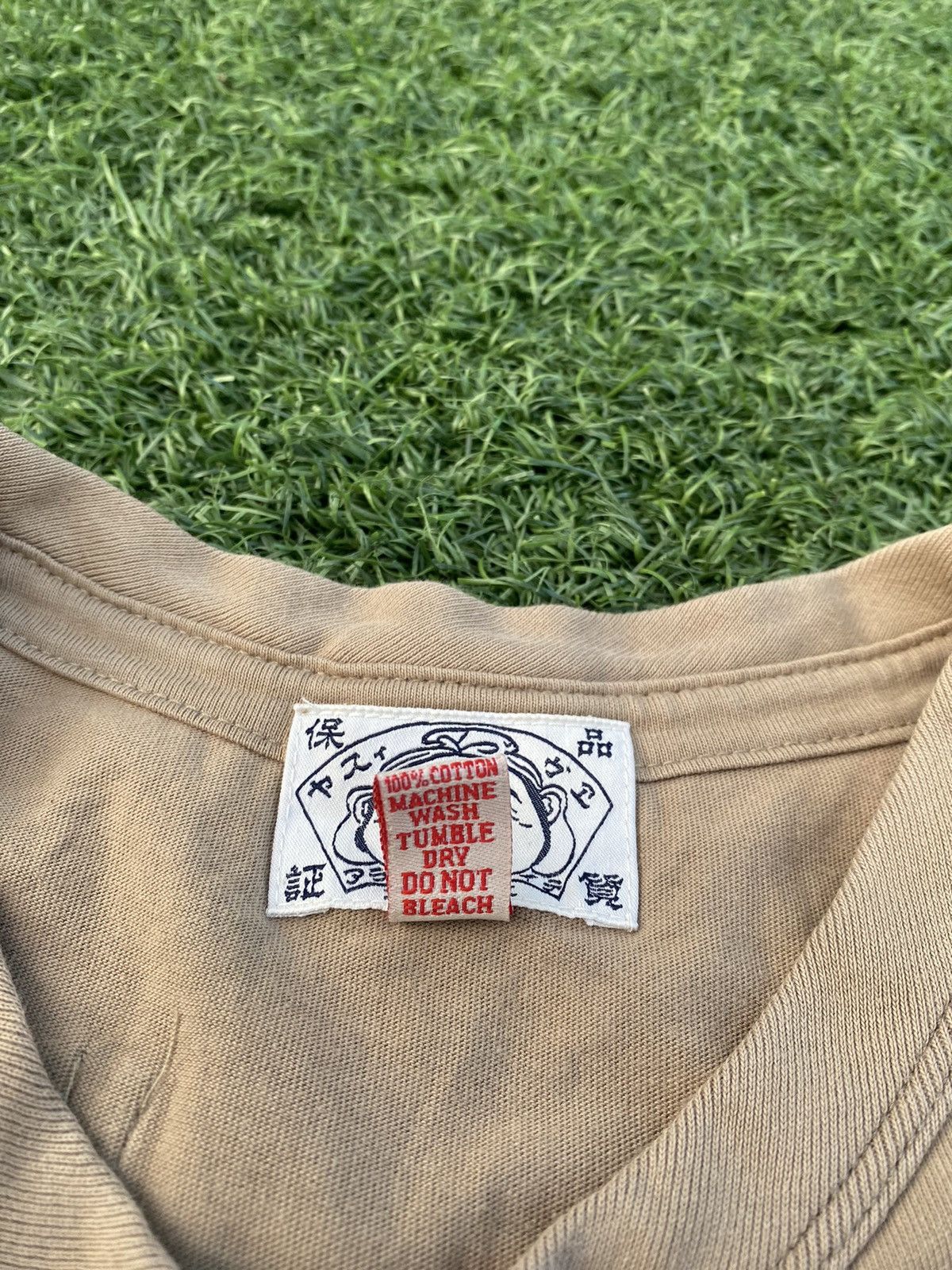 Evisu RARE T SHIRT EVISU MULTI POCKET TRAVIS SCOTT Size US L / EU 52-54 / 3 - 6 Thumbnail