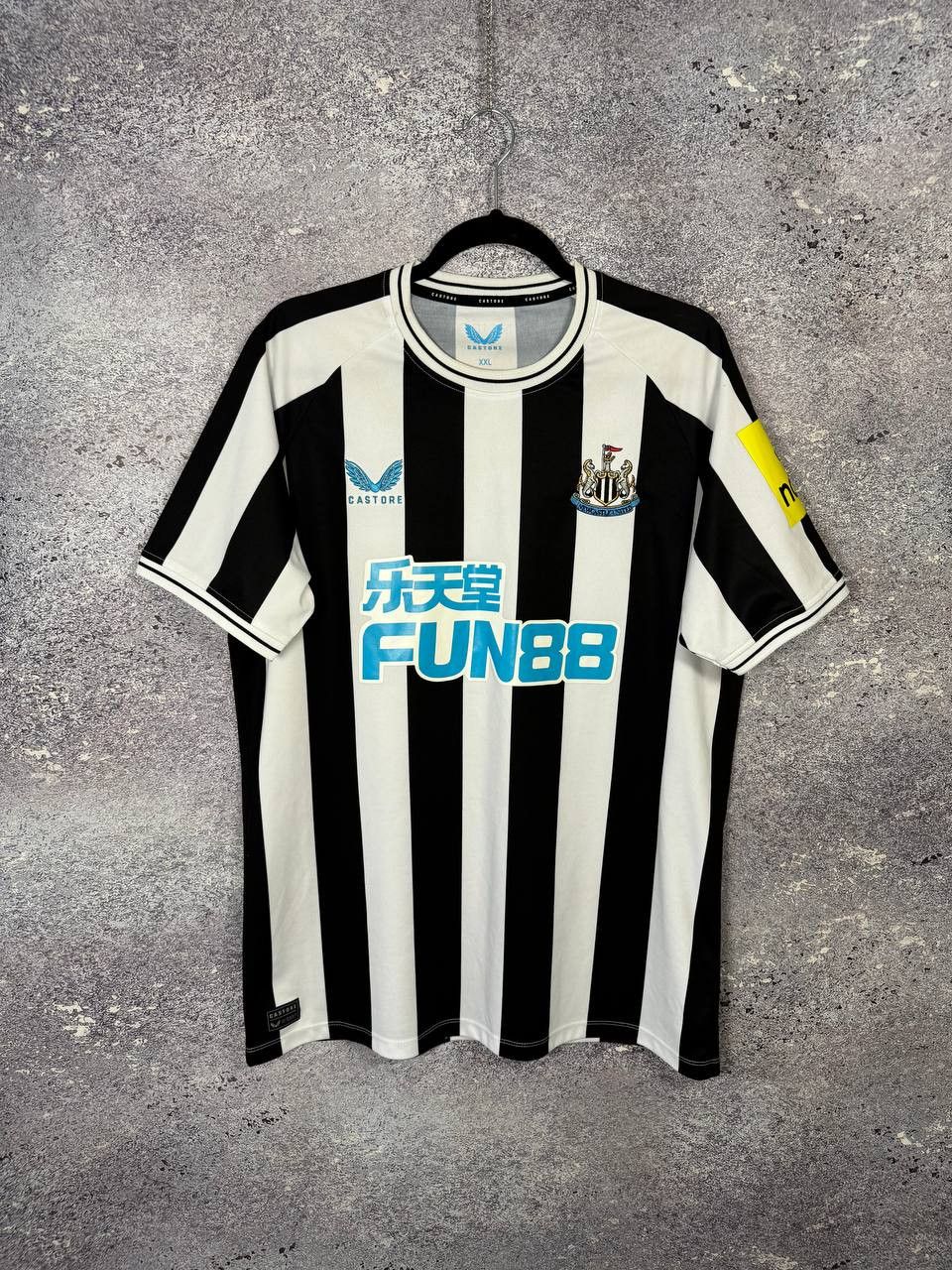 Castore × Vintage Newcastle United 2022/23 Castore Home Soccer Jersey Size US XXL / EU 58 / 5 - 1 Thumbnail