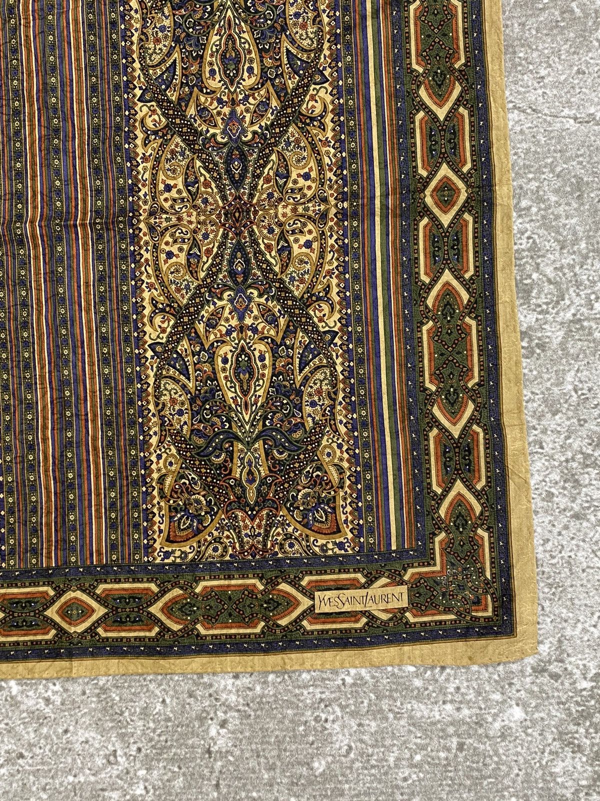Yves Saint Laurent Yves saint laurent Handkerchief / Bandana / Neckerchief Size ONE SIZE - 6 Thumbnail