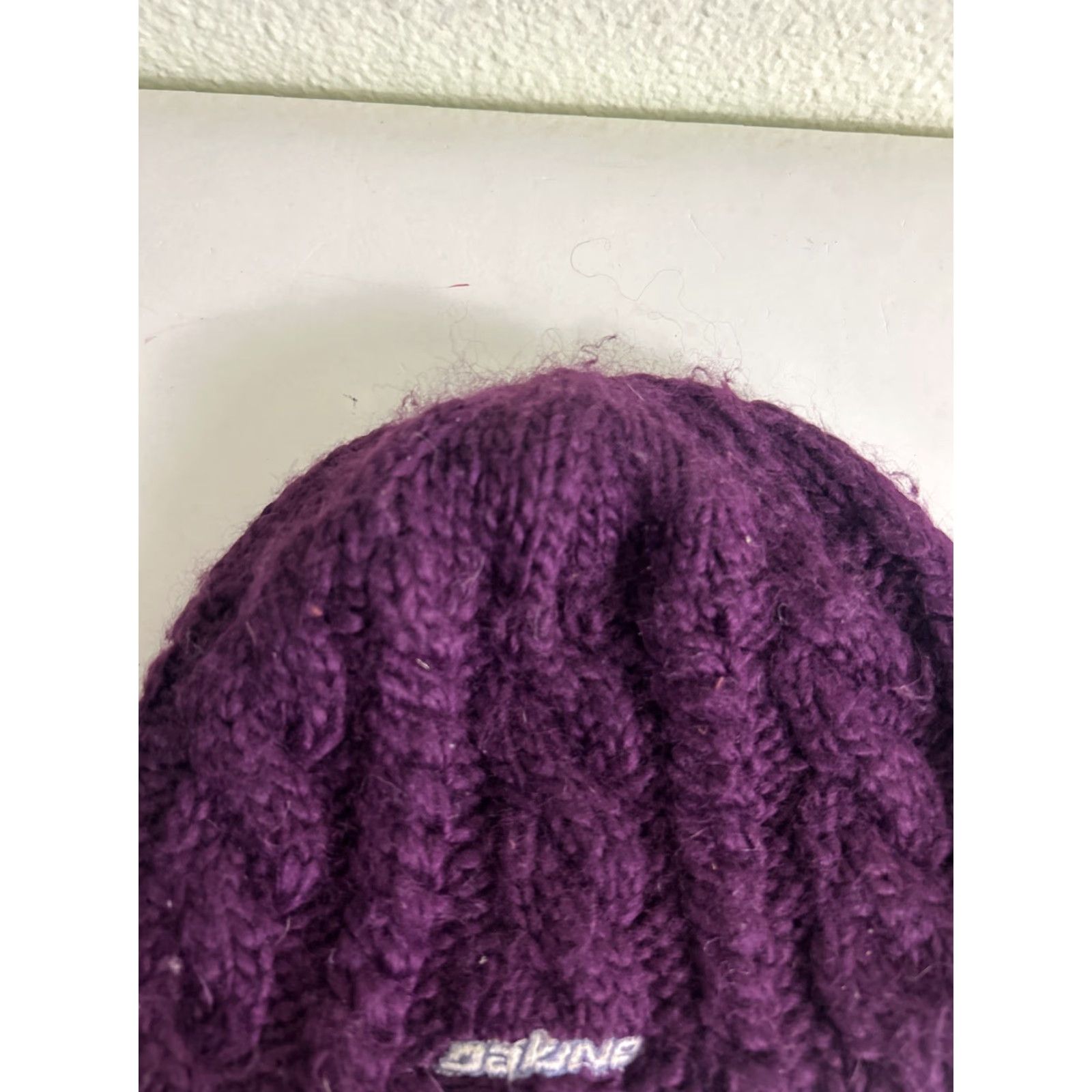 Dakine DAKINE Beanie Knit Wool Acrylic One Size Burgundy Women Size ONE SIZE - 5 Thumbnail