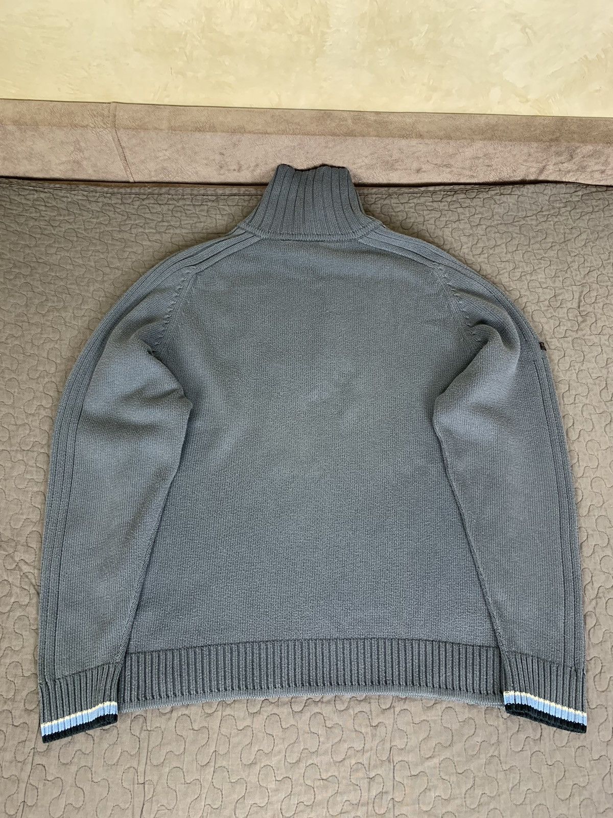 Quiksilver Vintage Quiksilver Big Logo Sweater Size US M / EU 48-50 / 2 - 19 Thumbnail