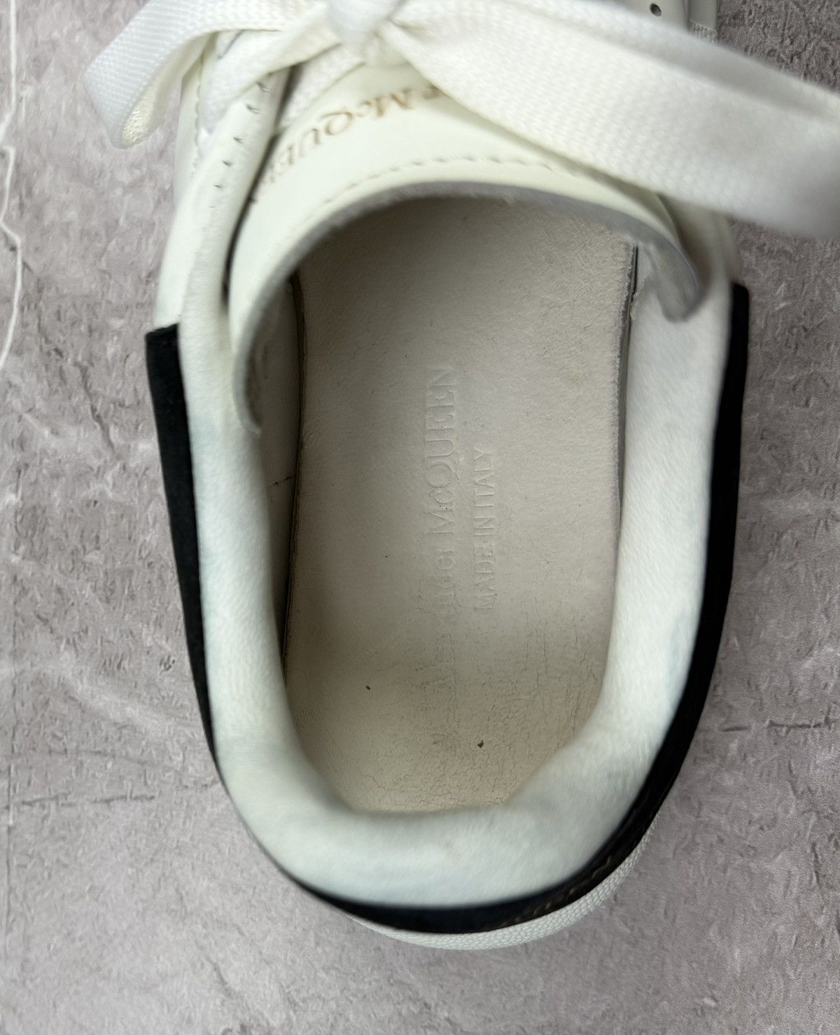 Alexander McQueen Alexander McQueen Sneakers Size 40 Size US 7 / EU 40 - 12 Thumbnail