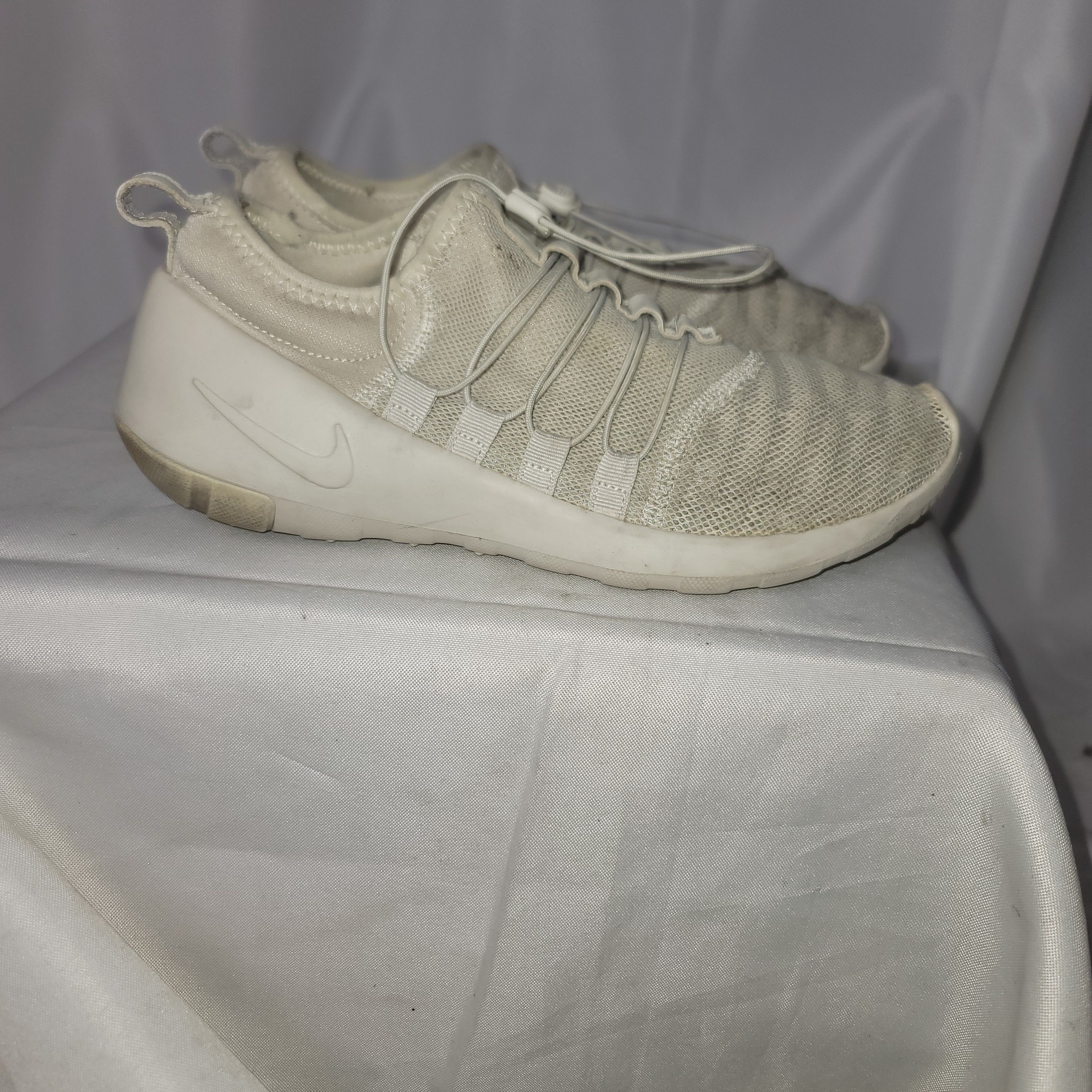 Nike Paaya QS 'Light Bone' Size US 8.5 / EU 41-42 - 1 Thumbnail