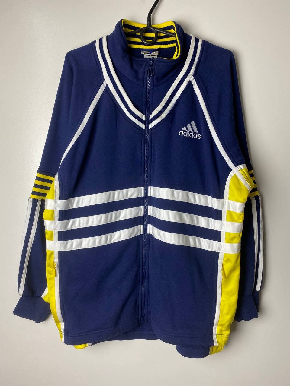 Vintage Adidas big logo vintage sweatshirt size M Size US M / EU 48-50 / 2 - 4 Thumbnail