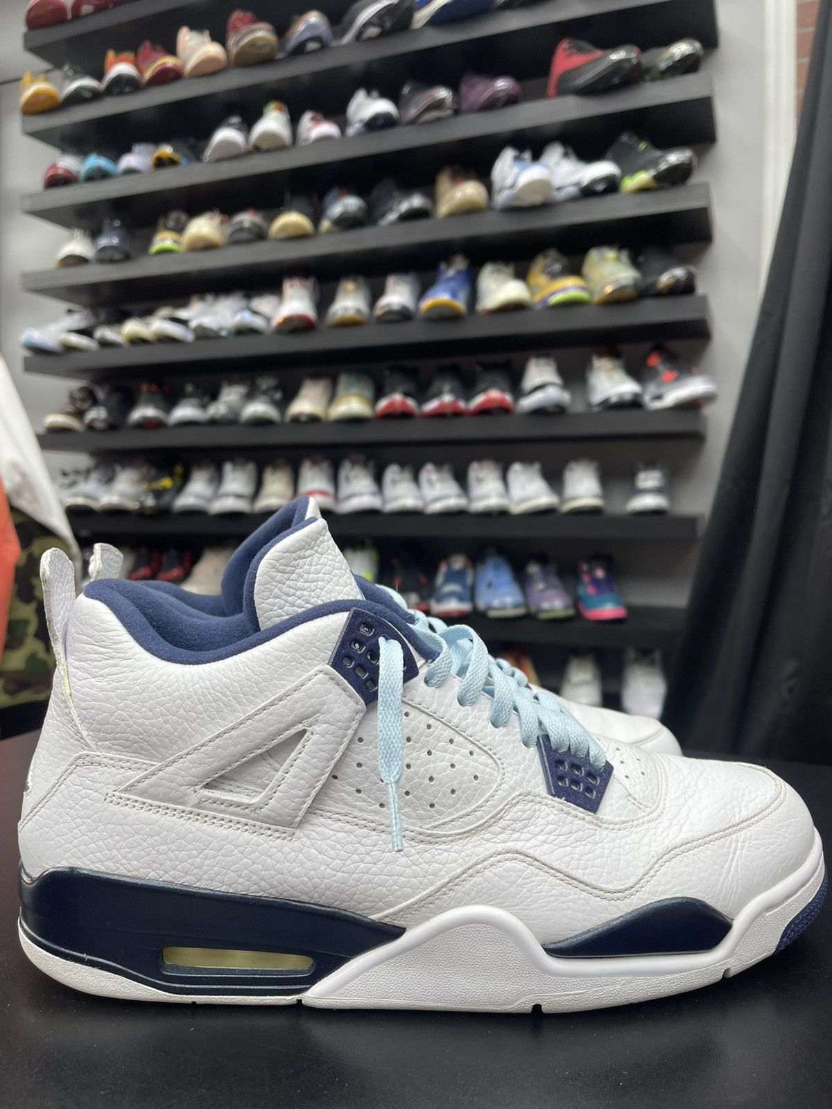 Jordan Brand Size 13 - Jordan 4 Retro Columbia “2015” Size US 13 / EU 46 - 3 Thumbnail