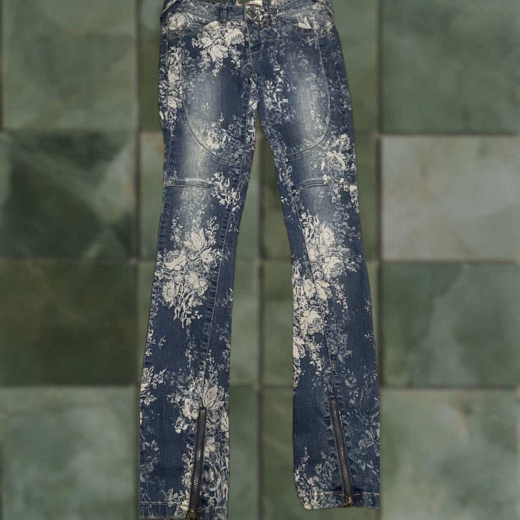 Free People FREE PEOPLE Floral Print Skinny Jeans Women Size 26 Blue Size 26" / US 2 / IT 38 - 1 Thumbnail