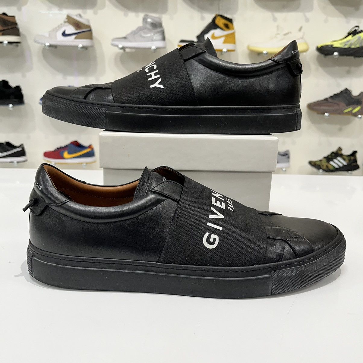 Givenchy Givenchy Sneakers Black | Grailed