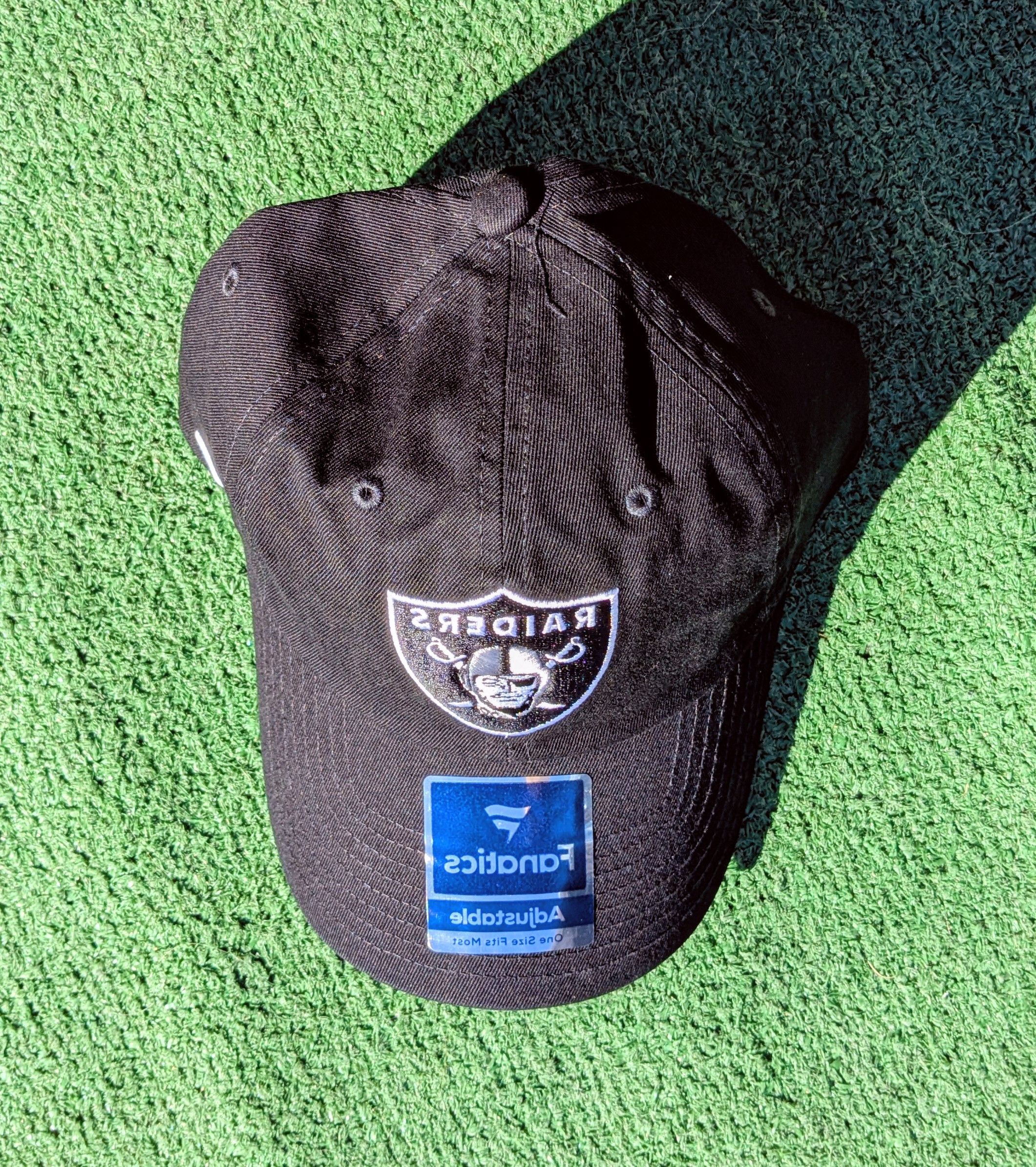 Other Las Vegas Raiders NFL Fanatics Fundamental OSFM Hat NWT Size ONE SIZE - 2 Thumbnail