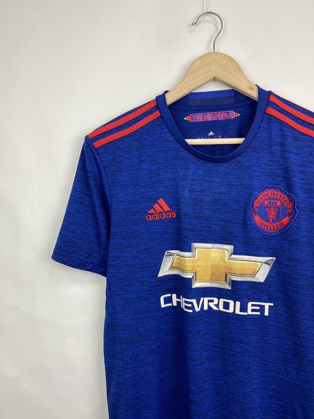 Adidas Y2K Adidas Manchester United Soccer Jersey Rare Retro Hype Size US S / EU 44-46 / 1 - 2 Thumbnail