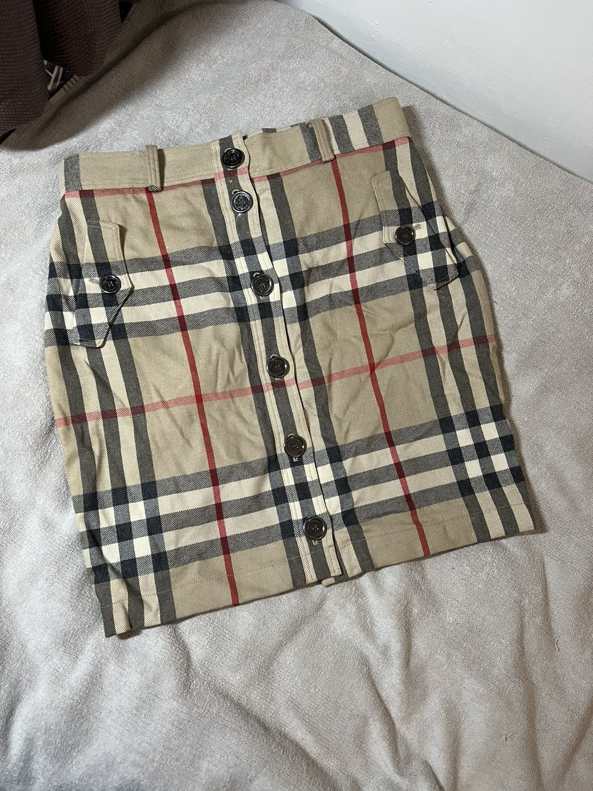 Burberry Burberry plaid button skirt vintage old money rare 90s Size M / US 6-8 / IT 42-44 - 2 Thumbnail