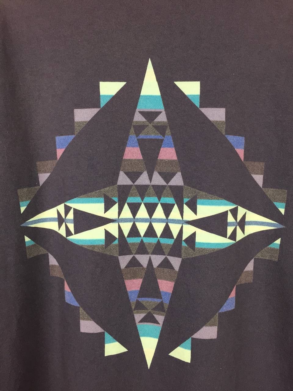 Pendleton × Vintage Vtg Pendleton Woolen Mills Navajo Aztec Style Longsleeve Tee Size US L / EU 52-54 / 3 - 3 Thumbnail