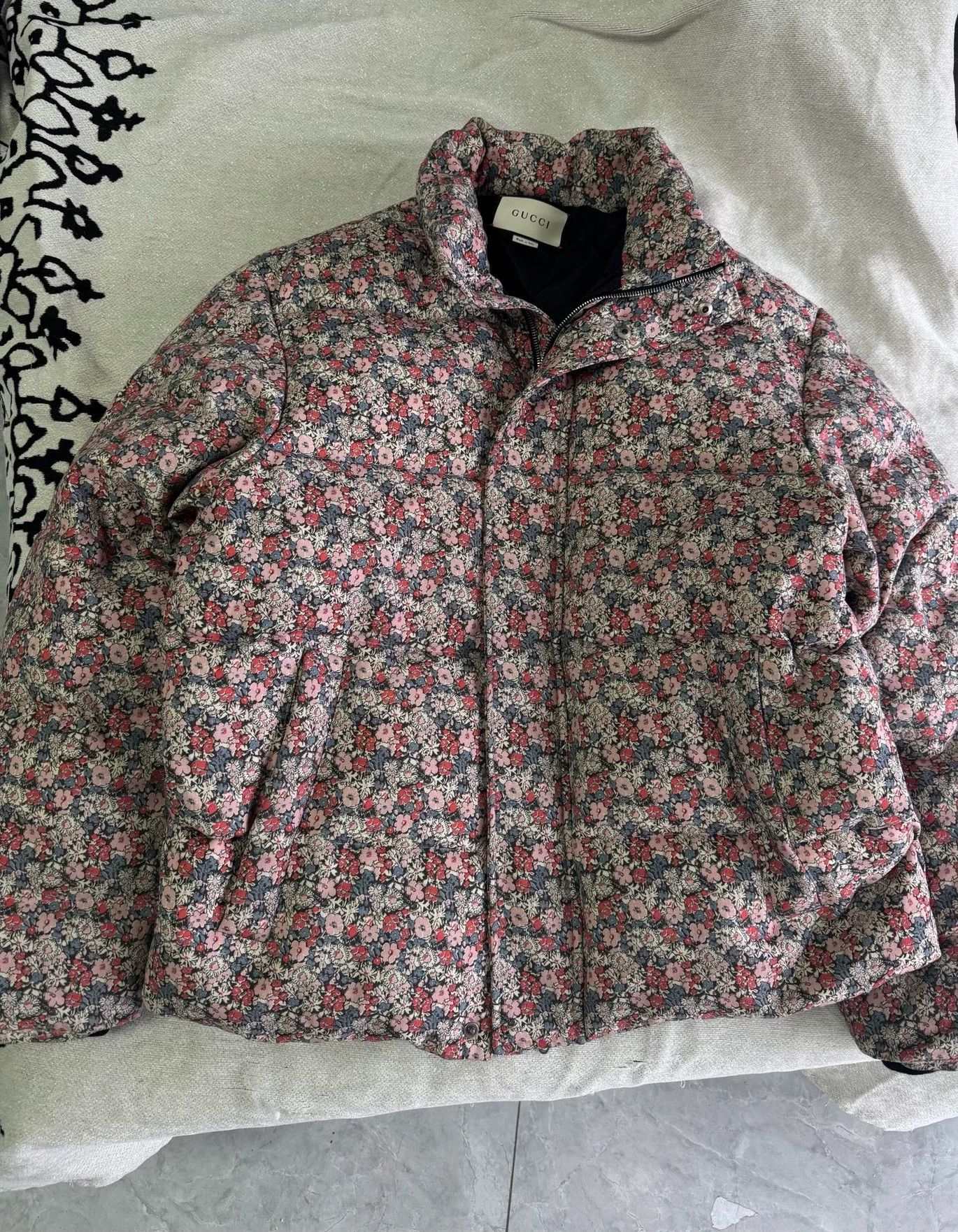 Gucci Gucci Collab Floral Puffer Jacket Size 46 Authentic Size US S / EU 44-46 / 1 - 1 Thumbnail