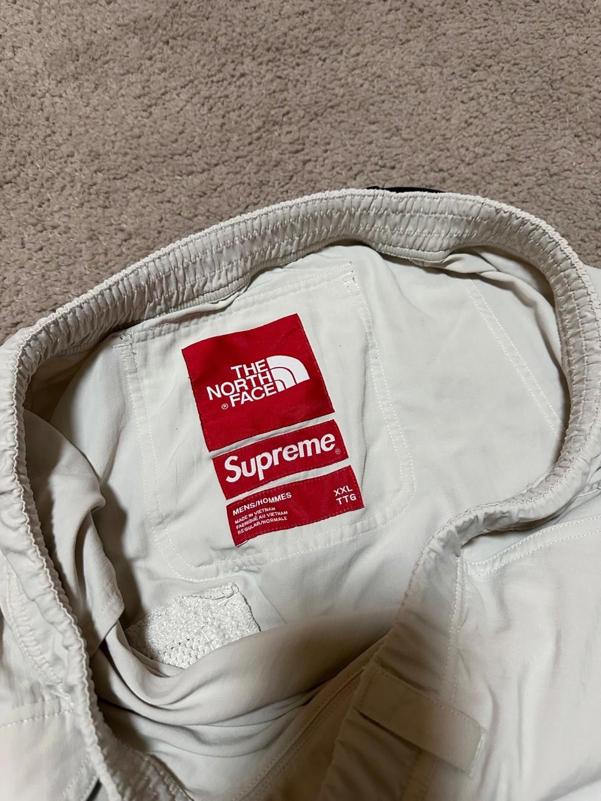Supreme × The North Face Supreme X The North Face Trekking Zip-Off Belted Pant Sz XXL Size US 40 / EU 56 - 7 Thumbnail