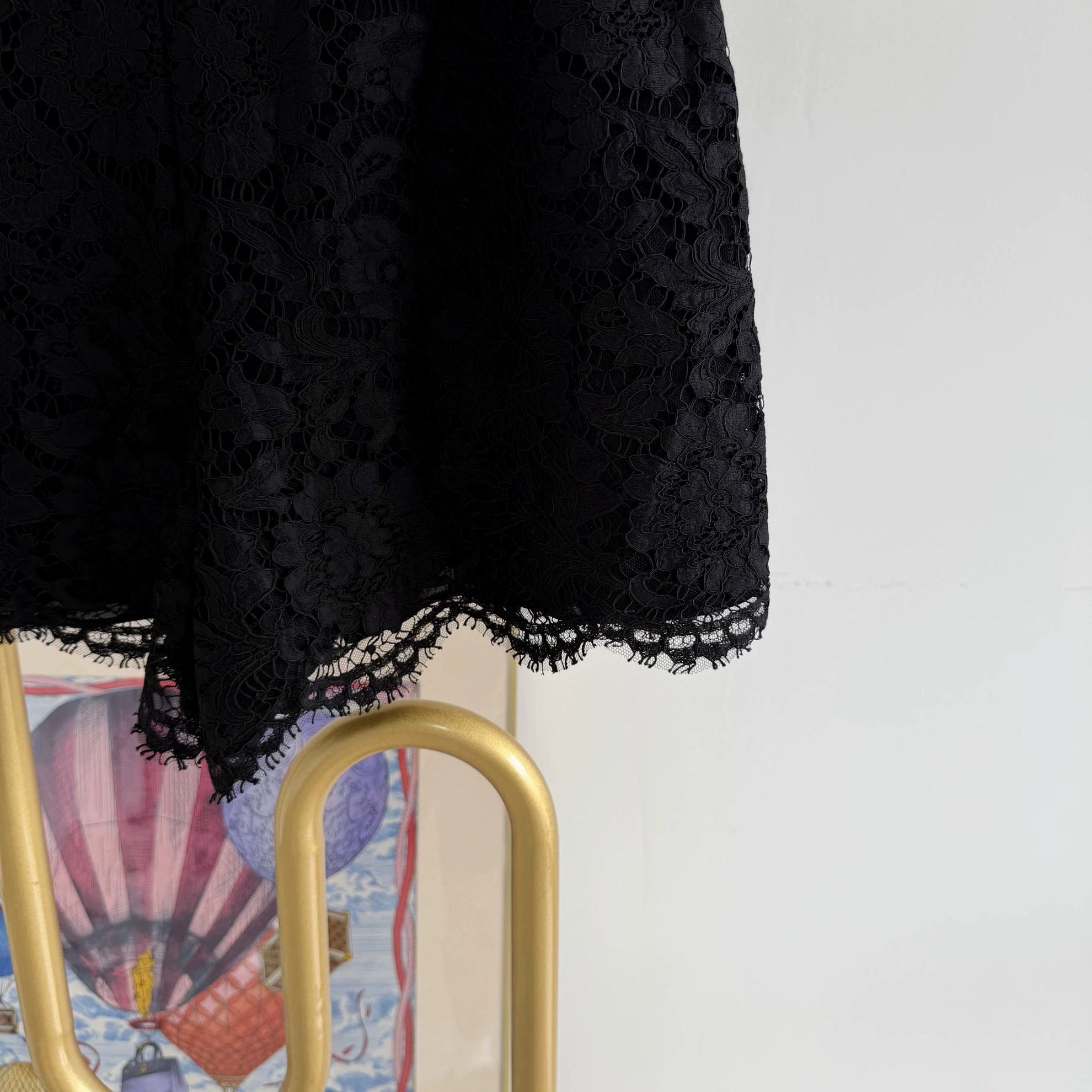 Valentino Valentino Black Lace Shorts 42 Size 28" / US 6 / IT 42 - 6 Thumbnail