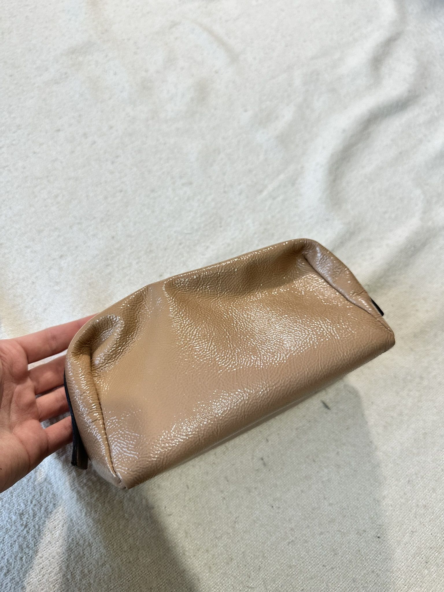 Gucci Gucci Soho Cosmetic Pouch Patent Beige Leather Logo Size ONE SIZE - 13 Thumbnail