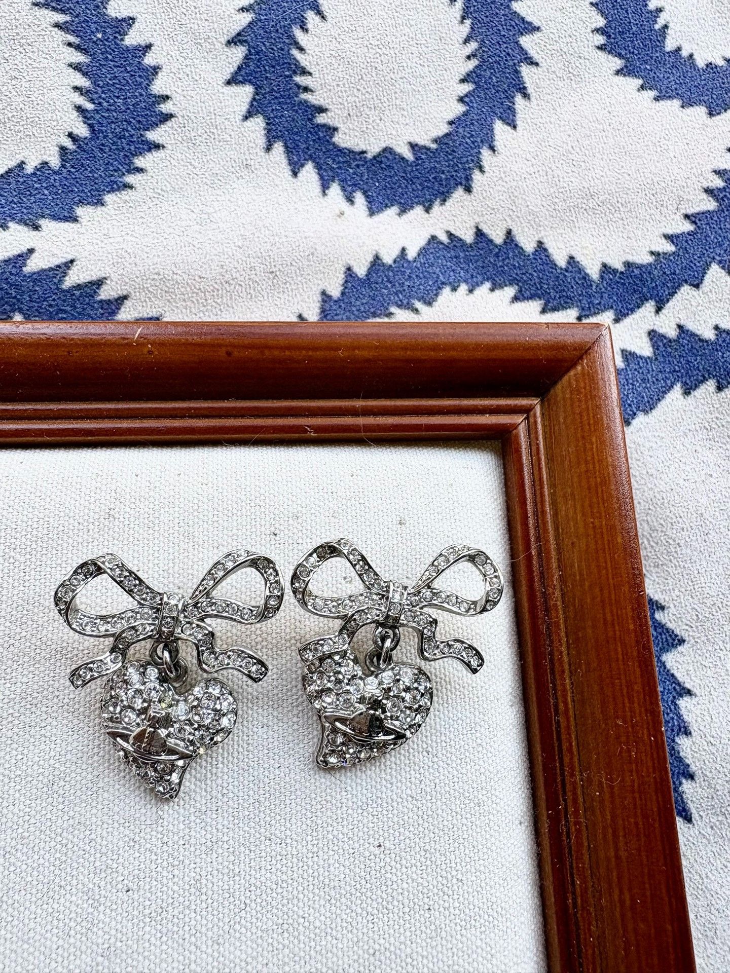 Vivienne Westwood Vivienne Westwood Vintage Bow Heart Earrings Size ONE SIZE - 1 Thumbnail