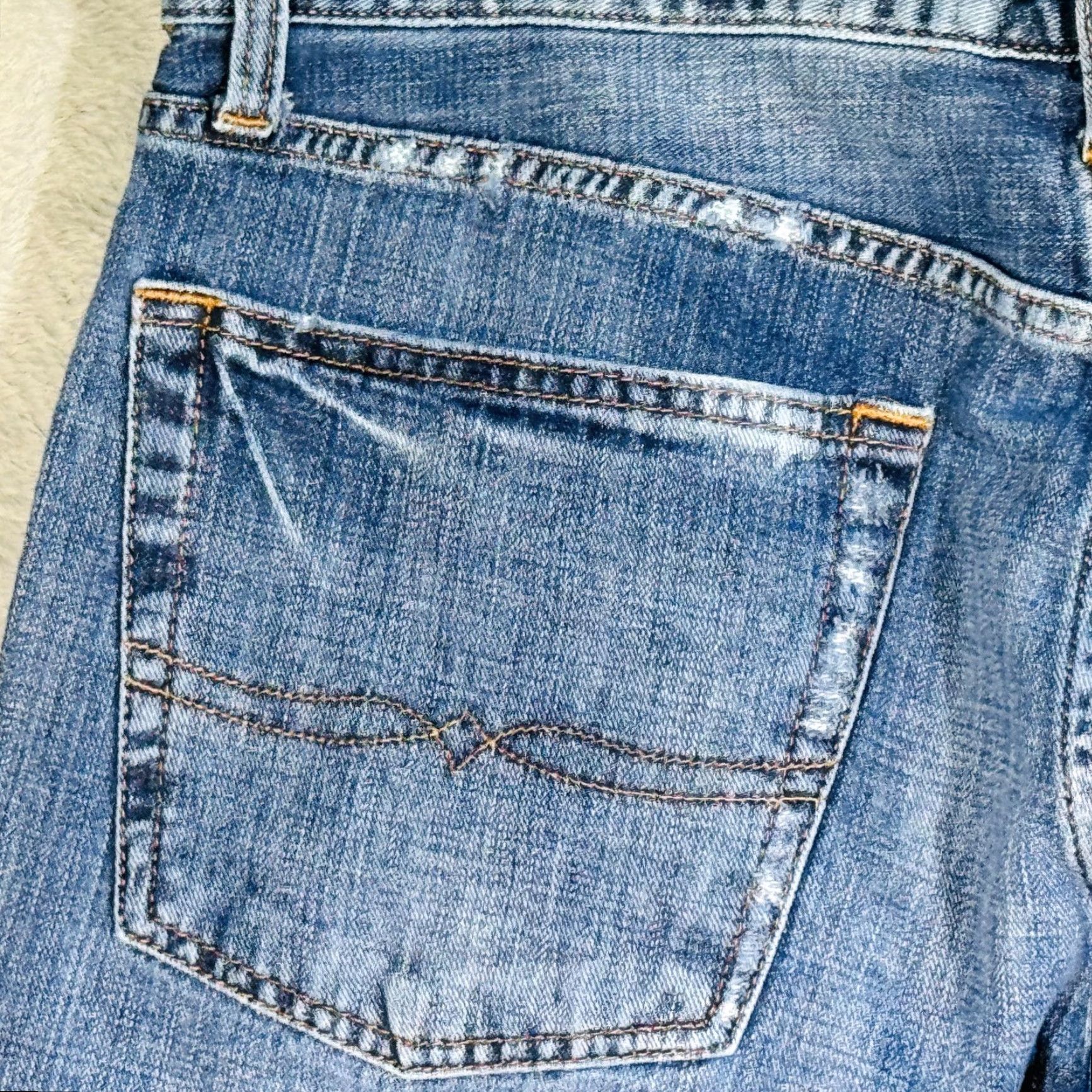 Lucky Brand Lucky Brand 221 Original Straight Jeans Mens 36x34 Blue Light Wash Denim Size US 36 / EU 52 - 4 Thumbnail