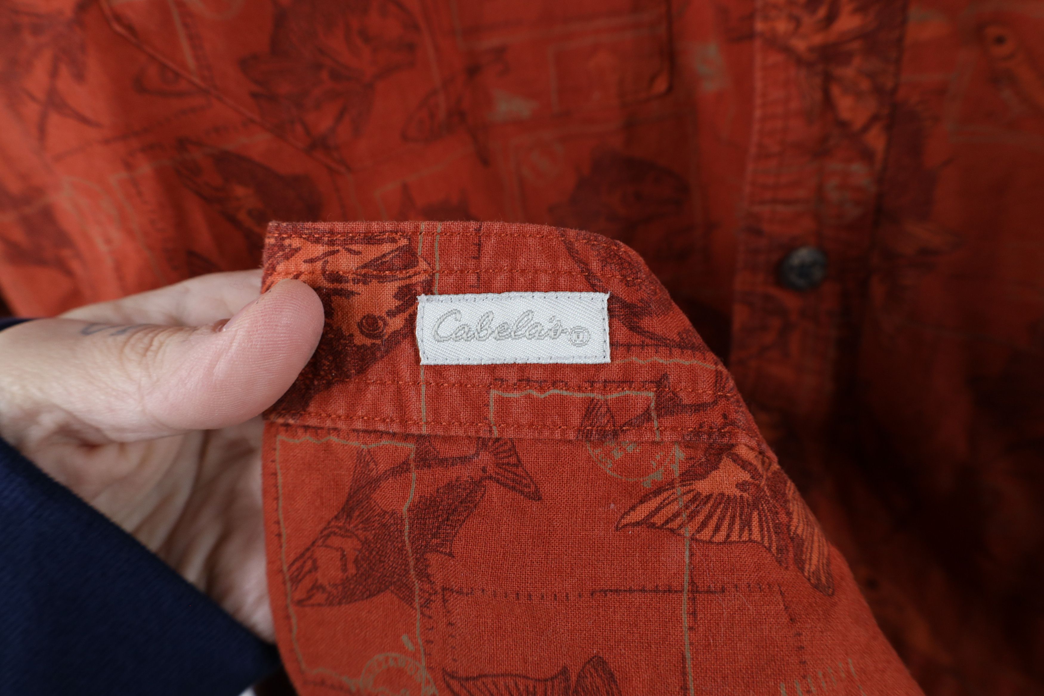 Cabelas × Vintage Vintage Cabelas Faded Fish Lure All Over Print Button Shirt Size US L / EU 52-54 / 3 - 4 Thumbnail