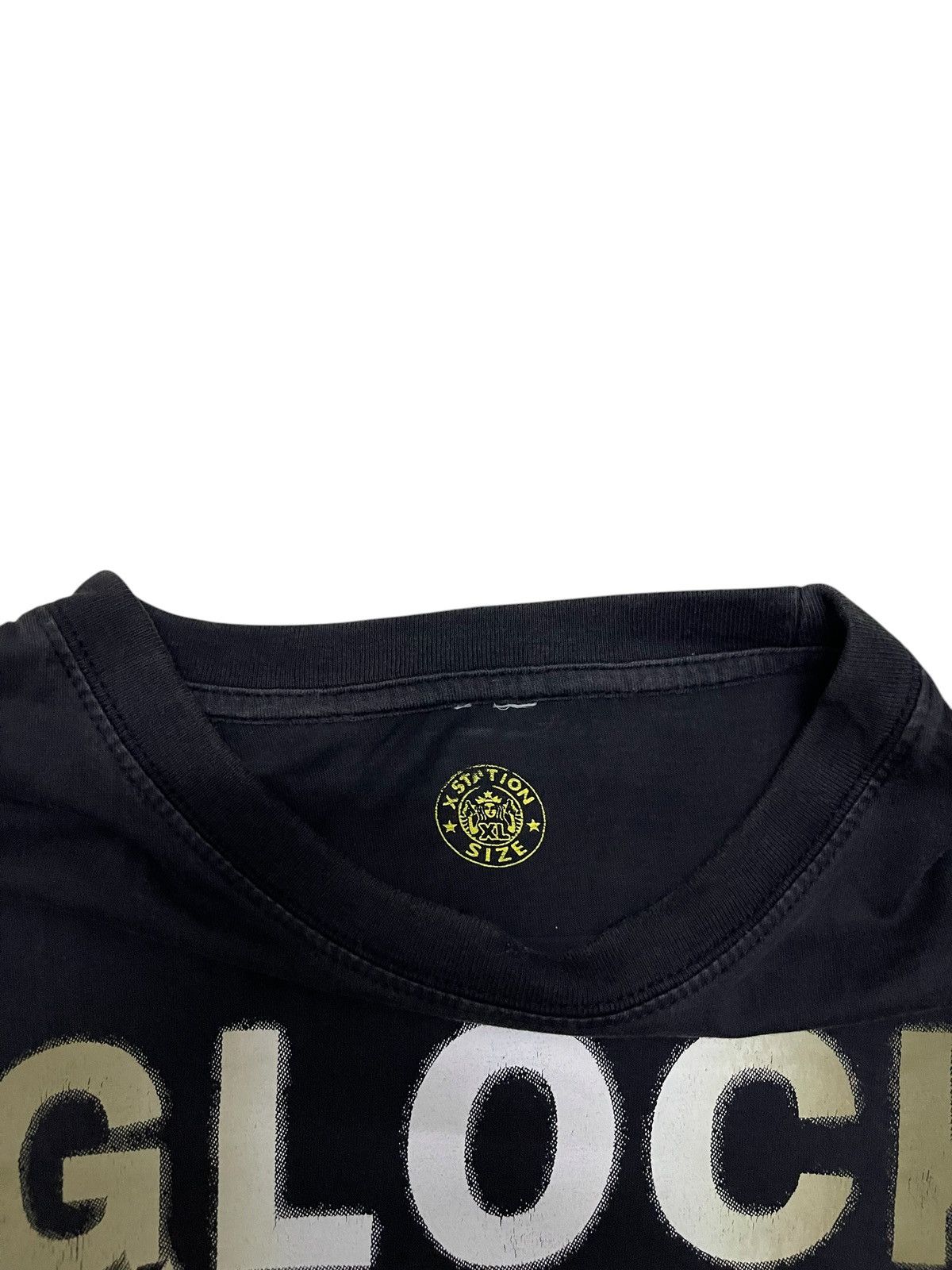 Vintage Vintage Sun Faded Glock Perfection Promo Tee Size US L / EU 52-54 / 3 - 6 Thumbnail
