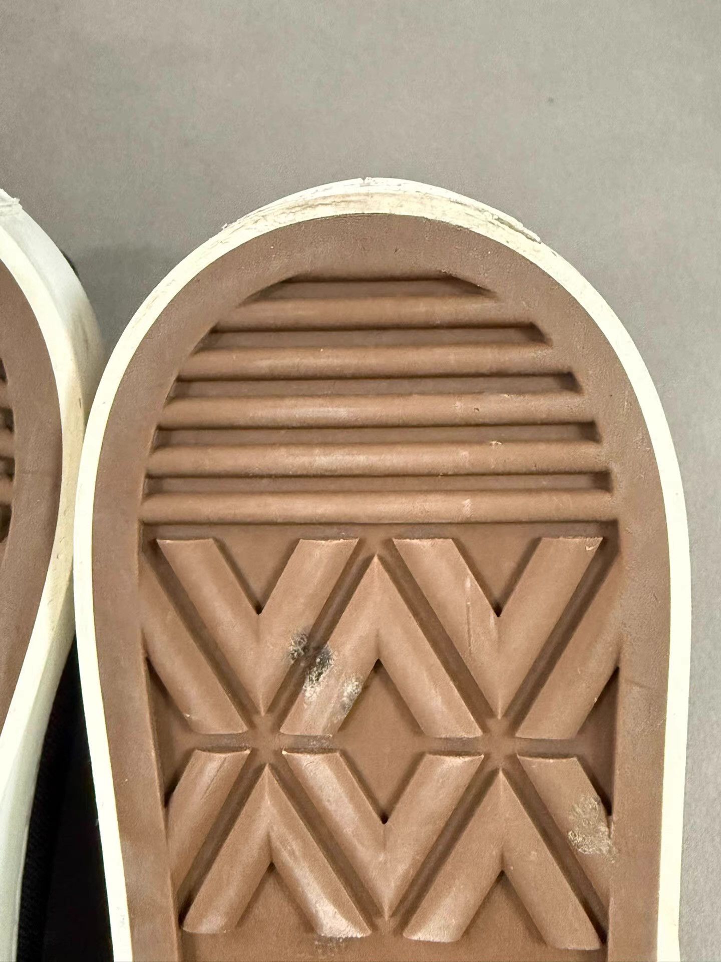 Louis Vuitton Louis Vuitton Rainbow Monogram Damier High-Top Sneakers Ｑ20 Size US 8 / EU 41 - 2 Thumbnail