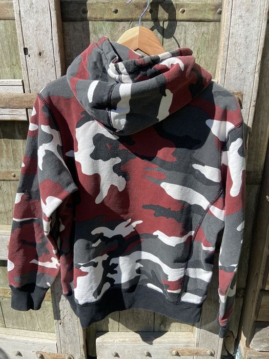 Urban camo hotsell supreme hoodie