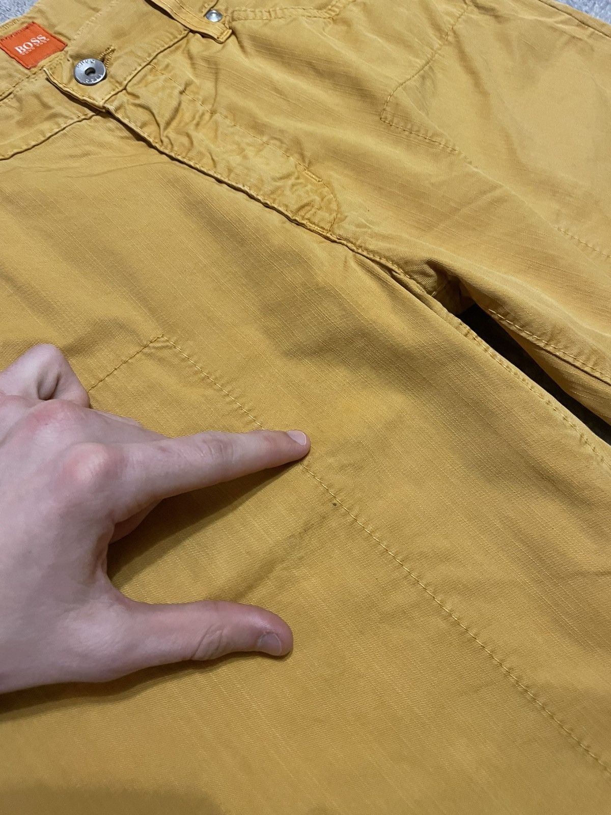 Hugo Boss Vintage Hugo Boss Yellow Pants Y2K Size 34/34 Size US 34 / EU 50 - 9 Thumbnail