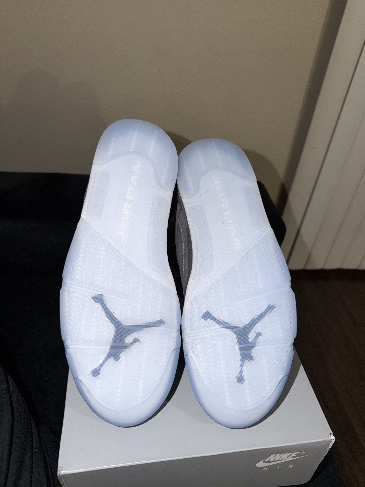 Jordan Brand Wolf gray 5s Size US 12 / EU 45 - 5 Thumbnail