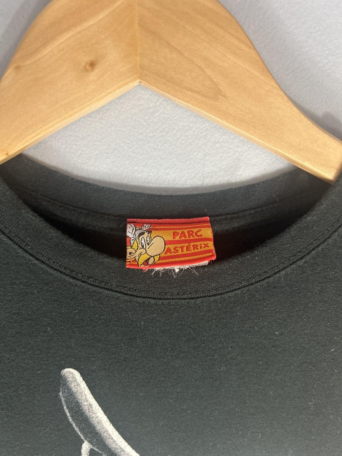 Vintage Vintage 1999 Parc Asterix Goscinny Uderzo Tee Size US M / EU 48-50 / 2 - 6 Thumbnail