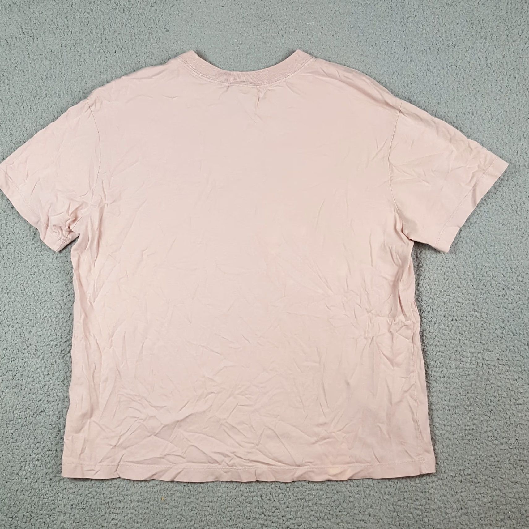 Nike VINTAGE Nike Center Swoosh Logo Pink Essential Tee Men's M Relaxed Retro T Shirt Size US M / EU 48-50 / 2 - 5 Thumbnail