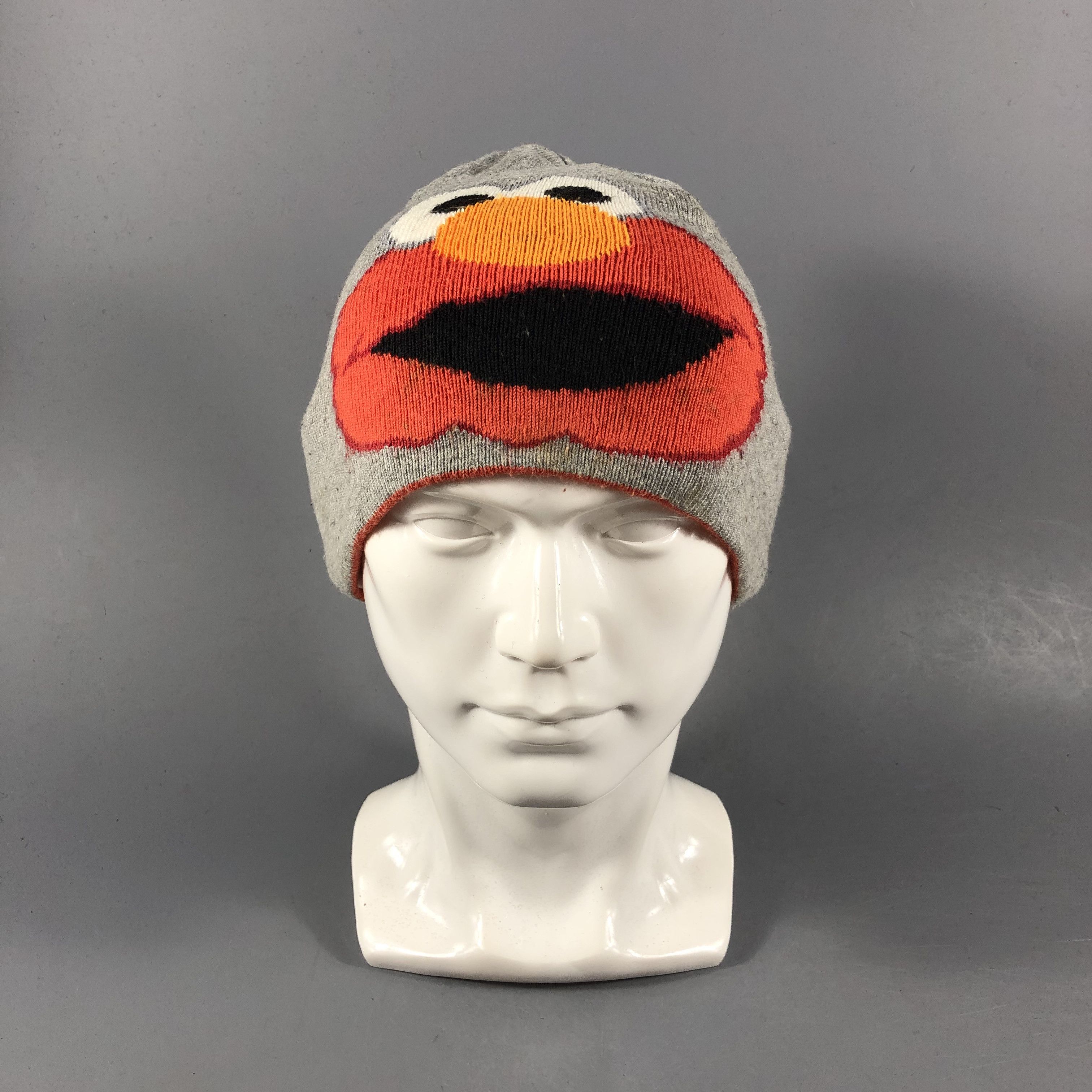 H&M Elmo Beanie Snowcap Snow Hat B1040 Size ONE SIZE - 1 Thumbnail