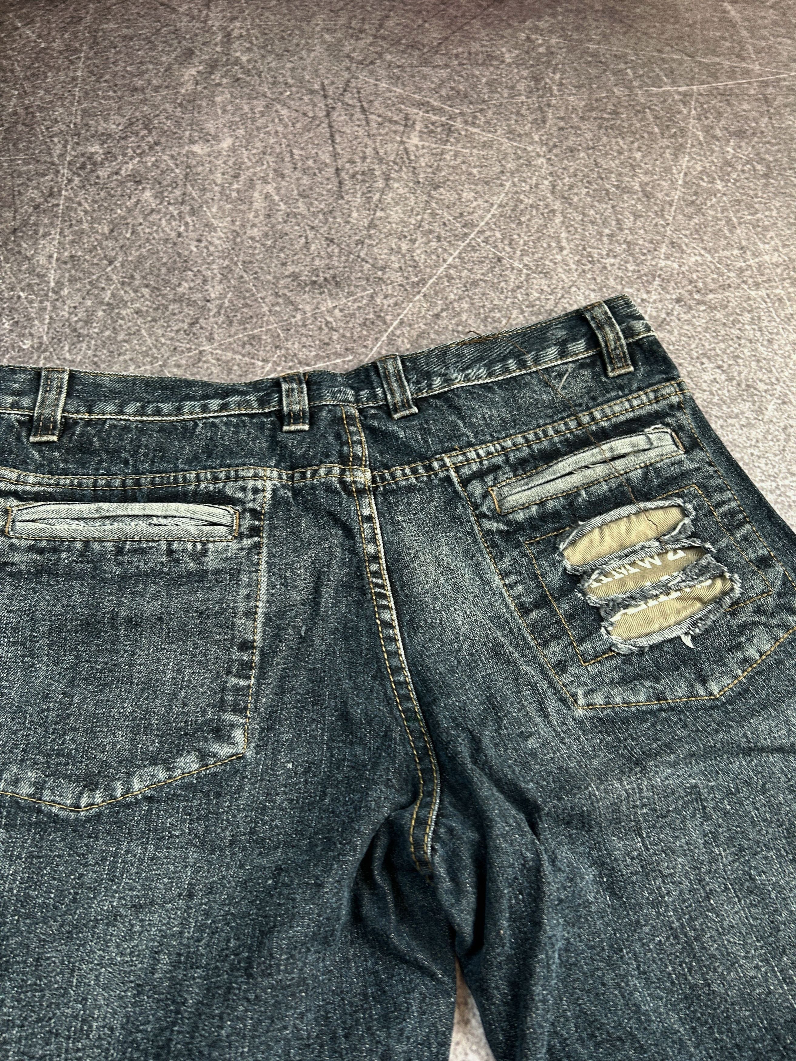 Japanese Brand Vintage Distressed Denim Jeans Blue Patchwork Y2K Grunge Size US 32 / EU 48 - 4 Thumbnail