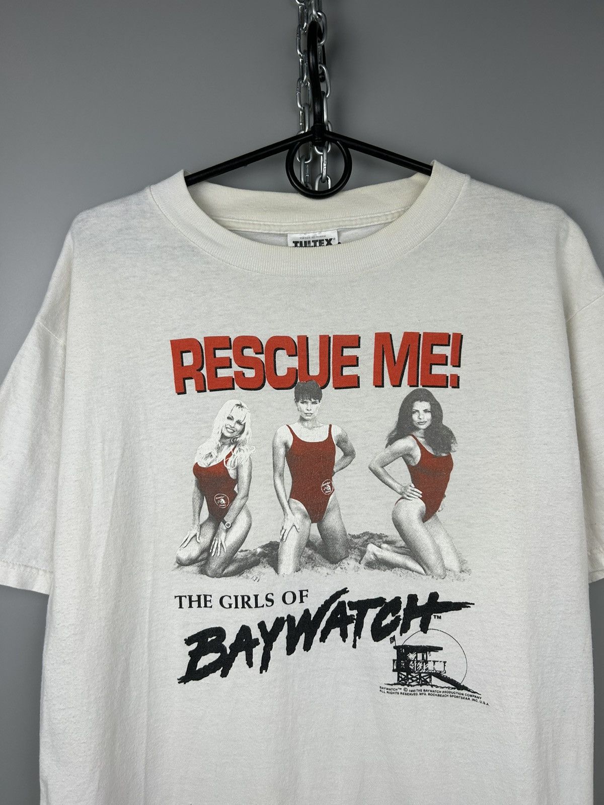 Vintage Vintage 90s Baywatch Tv Serie Caroline Holden T shirt Size US L / EU 52-54 / 3 - 2 Thumbnail