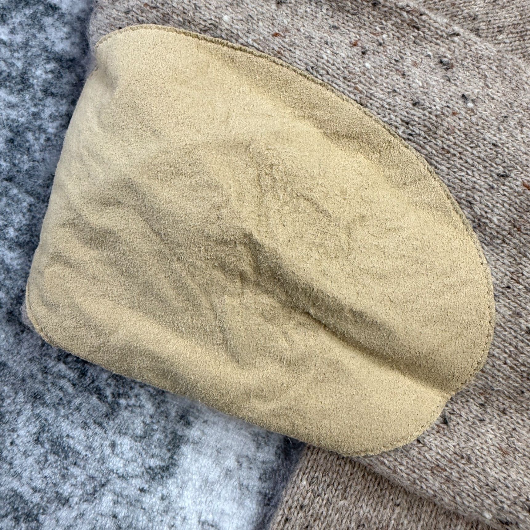 J.Crew J.CREW Sweater Mens Medium Beige Donegal Lambswool Elbow Patch Speckled Marled Crew Neck Pullover Knit Fall Winter Casual Size US M / EU 48-50 / 2 - 3 Thumbnail