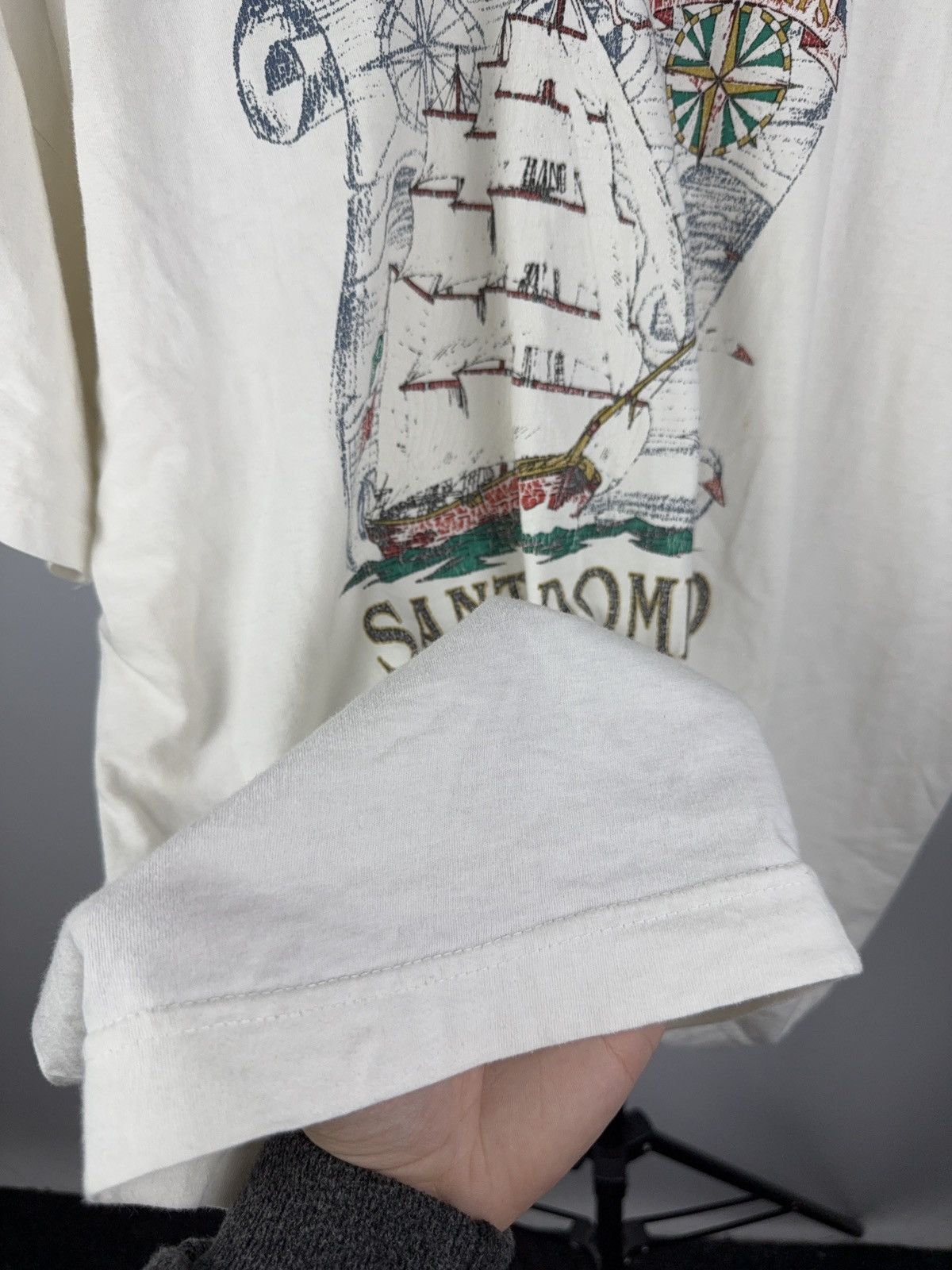 Vintage Vintage 90s Retro Logo Santo Domingo R. Dominicana T Shirt Size US XL / EU 56 / 4 - 7 Thumbnail