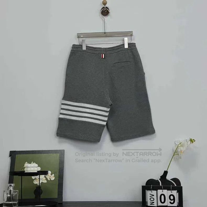 Thom Browne Thom Browne size 2 Gray Waffle Shorts Size US 40 / EU 56 - 4 Thumbnail