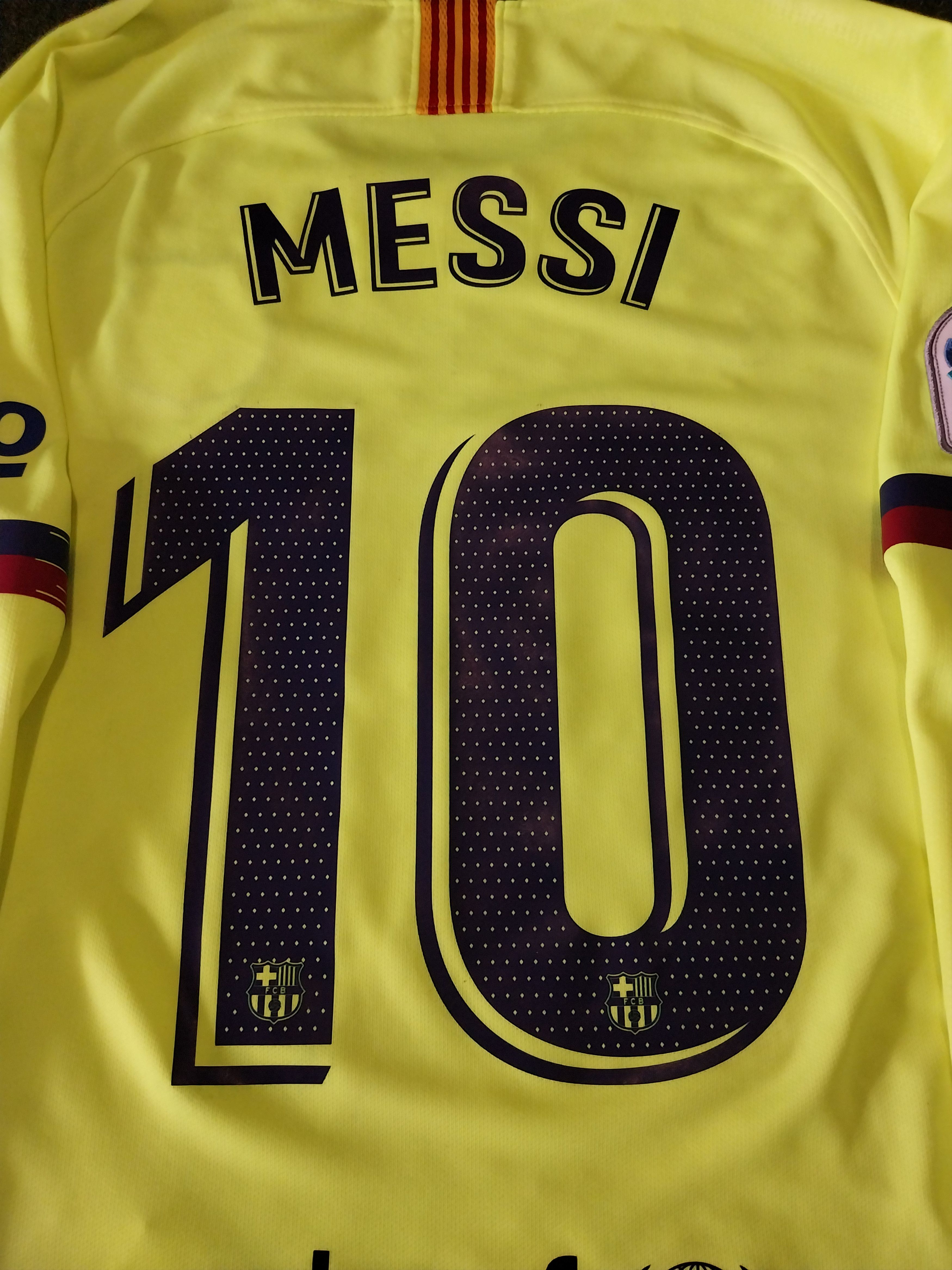 Nike Barcelona away 2018/2019 lionel messi jersey football Size US S / EU 44-46 / 1 - 11 Thumbnail