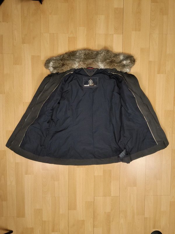 Tommy Hilfiger Tommy Hilfiger Luxury Faux Fur Down Jacket Size XL / US 12-14 / IT 48-50 - 2 Thumbnail