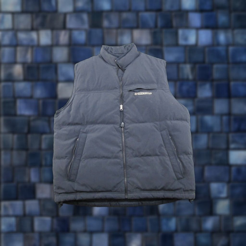 Abercrombie & Fitch VINTAGE Abercrombie & Fitch Mens L Reversible Puffer Vest Nylon Zip Duck Down Blue 80s 90s Retro Outdoor Logo Mens Size US L / EU 52-54 / 3 - 1 Thumbnail
