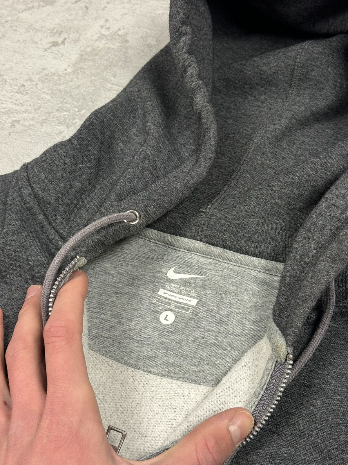 Nike Vintage Nike Y2K Gray Zip Hoodie Size L Size US L / EU 52-54 / 3 - 11 Thumbnail