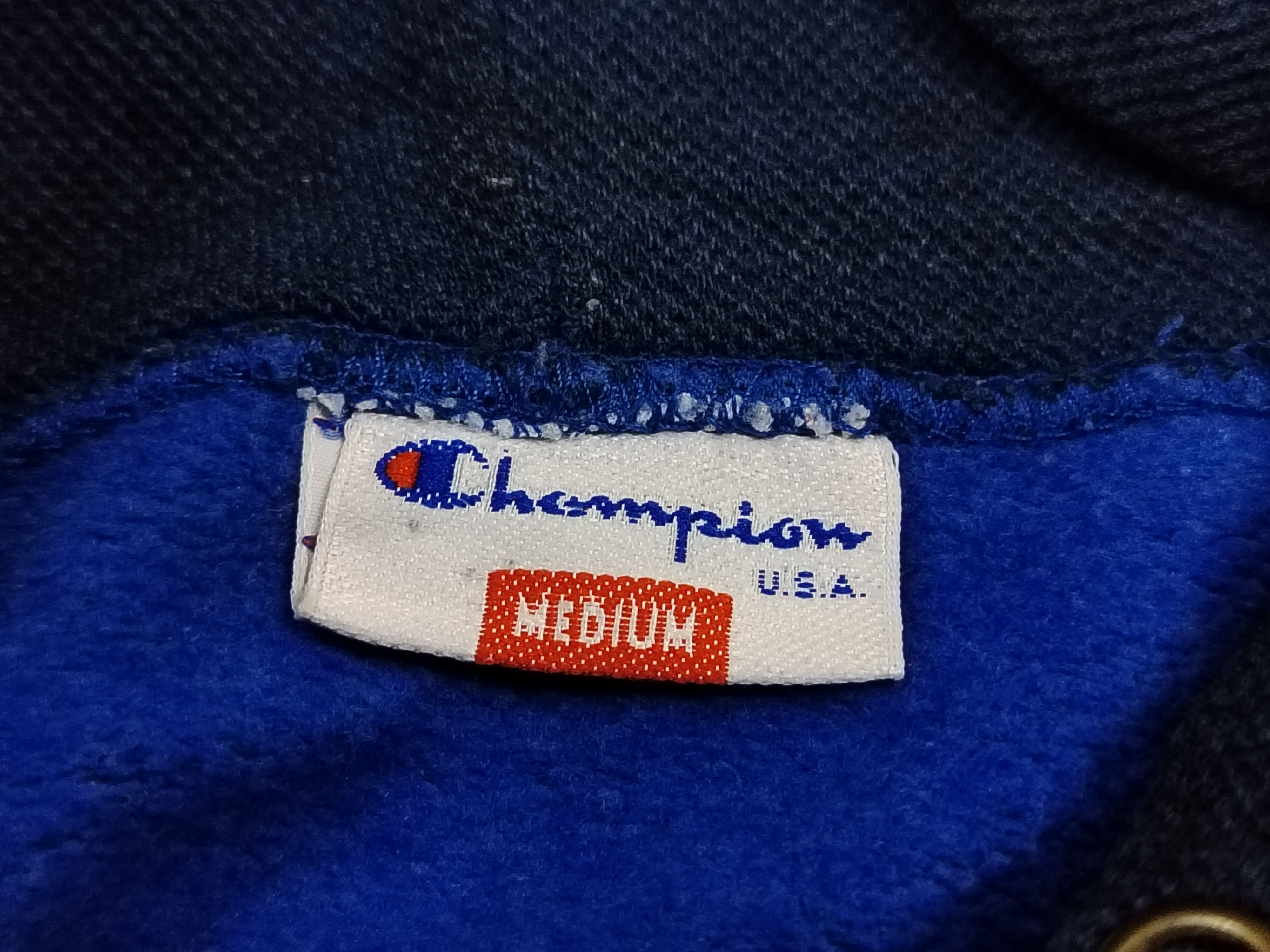 Champion Vintage Champion pullover hoodie Size US M / EU 48-50 / 2 - 3 Thumbnail