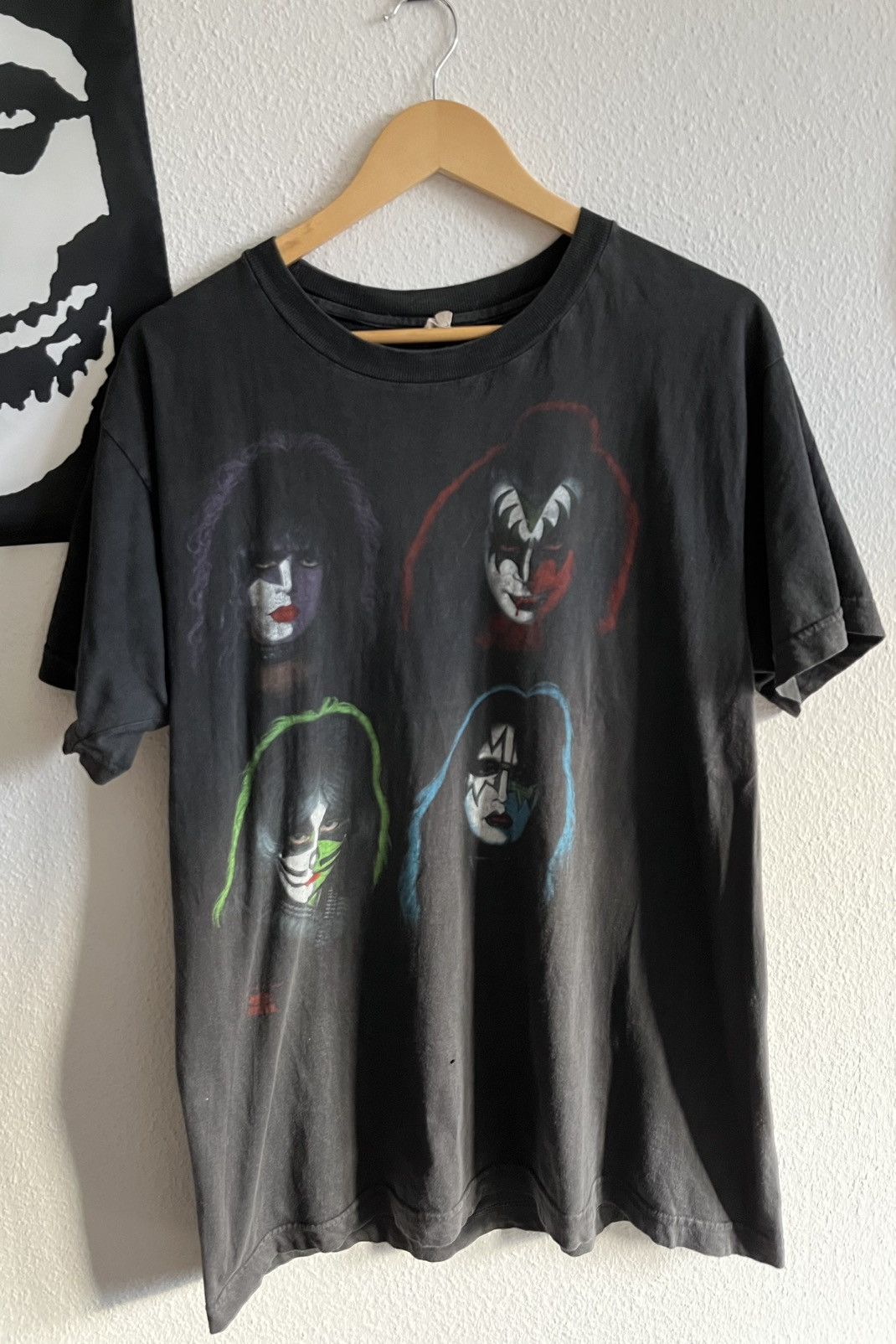 Band Tees × KISS × Vintage Vintage 90s Kiss Band Shirt Faded XL 1991 Winterland Size US XL / EU 56 / 4 - 1 Thumbnail