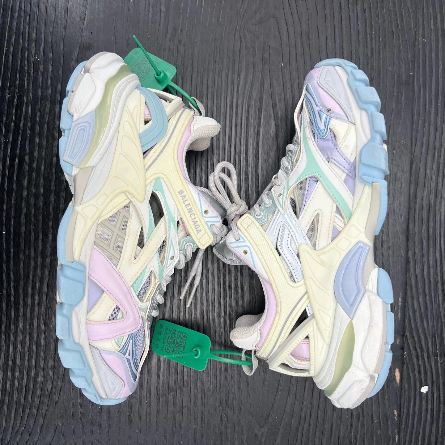 Balenciaga Balenciaga Track 2 White Blue Pink 36 Size US 5 / IT 35 - 7 Thumbnail