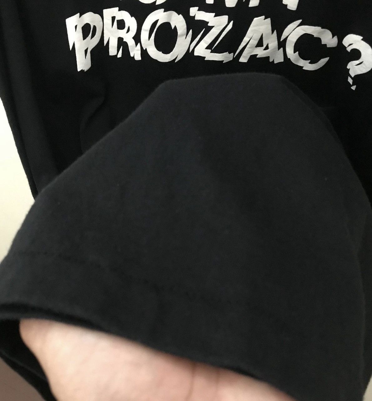 Vintage RARE VINTAGE 90s WHERE THE HELL IS MY PROZAC? DRUGS PILL TEE Size US L / EU 52-54 / 3 - 4 Thumbnail