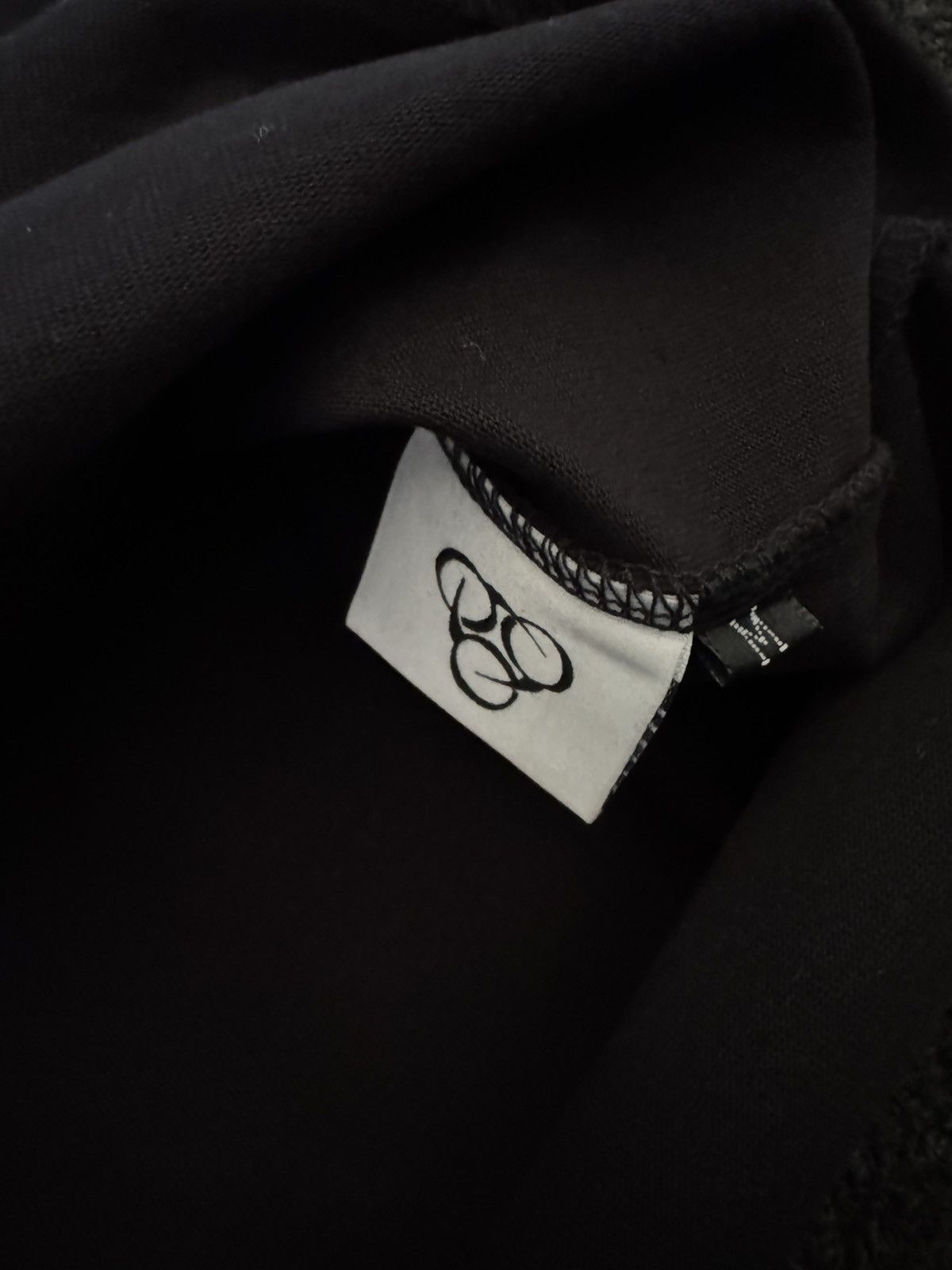 Quiroz Vein® 6 Longsleeve in Black