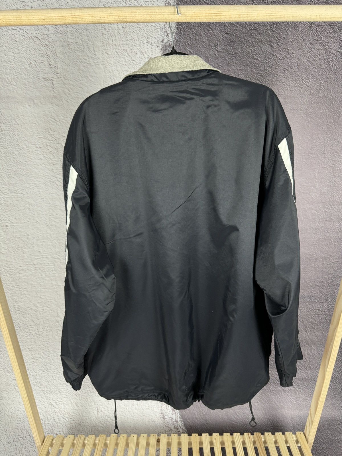 Nike × Vintage Nike vintage 90s black striped swoosh nylon fleece jacket Size US L / EU 52-54 / 3 - 11 Thumbnail