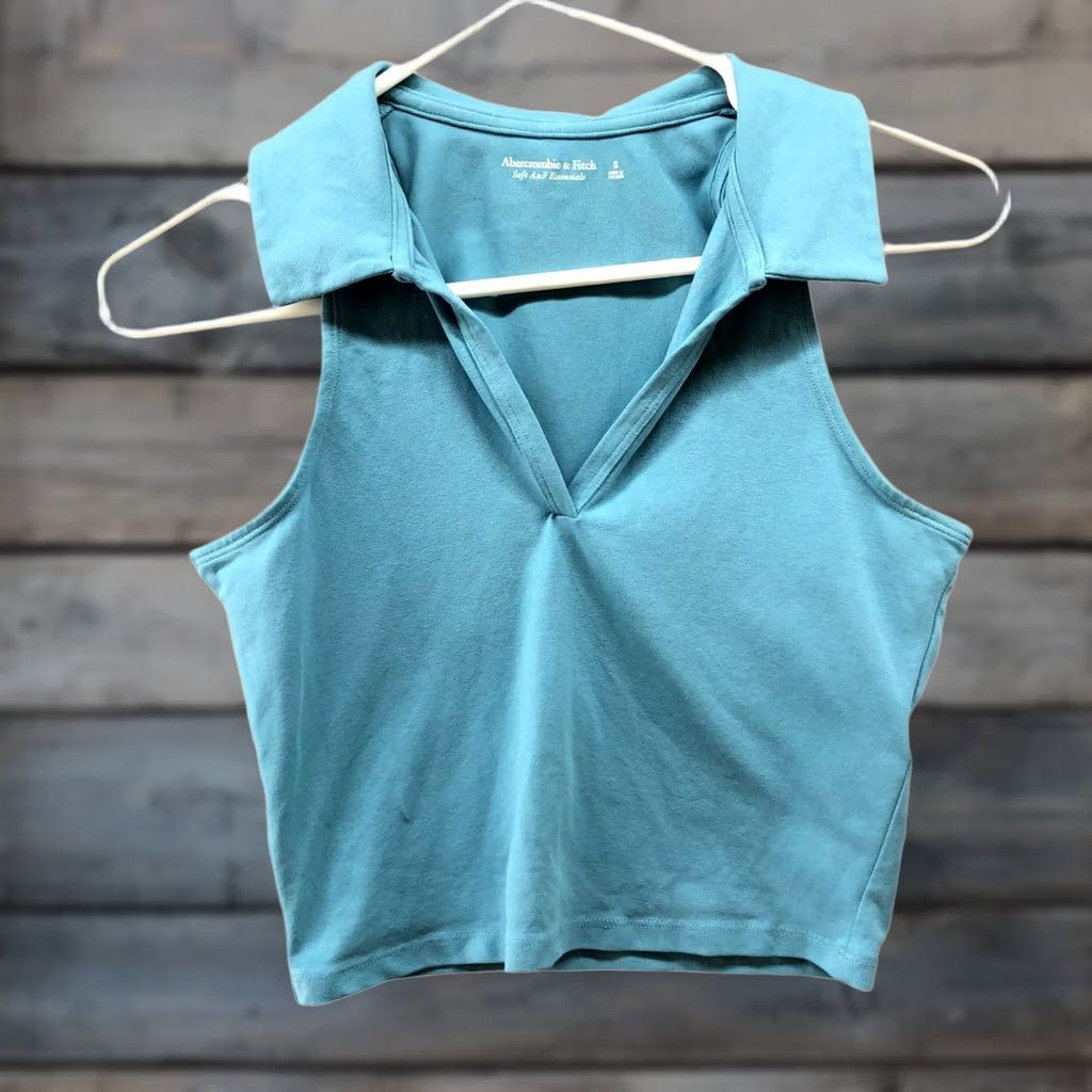 Abercrombie & Fitch Abercrombie & Fitch Soft AF Polo Tank Womens S Blue Cropped Sleeveless Stretch Shirt Polo Tank Casual Summer 90s Womens Size S / US 4 / IT 40 - 1 Thumbnail
