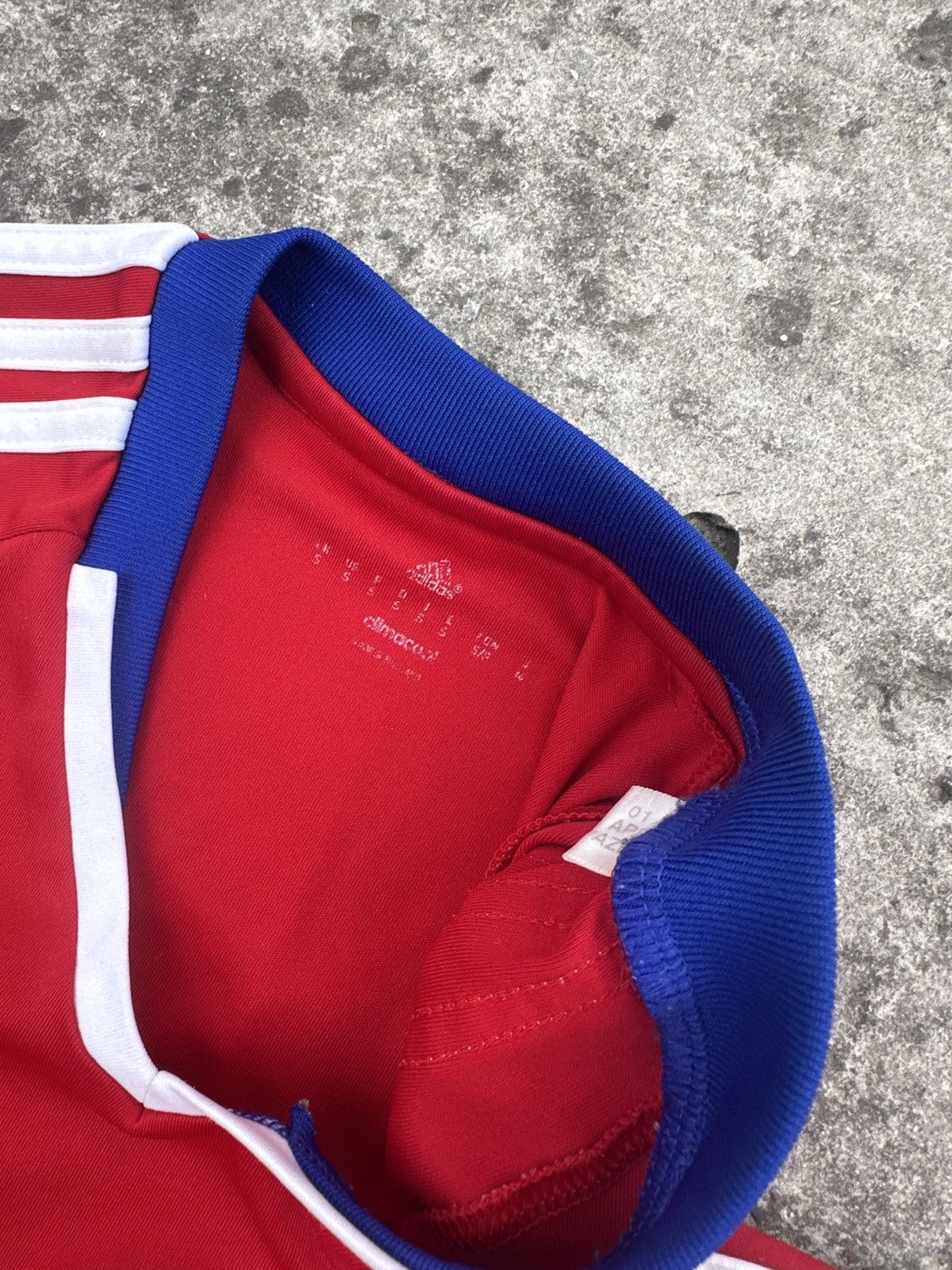 Adidas Vintage Adidas Middlesbrough Soccer Jersey Streetwear Rare S Size US S / EU 44-46 / 1 - 3 Thumbnail