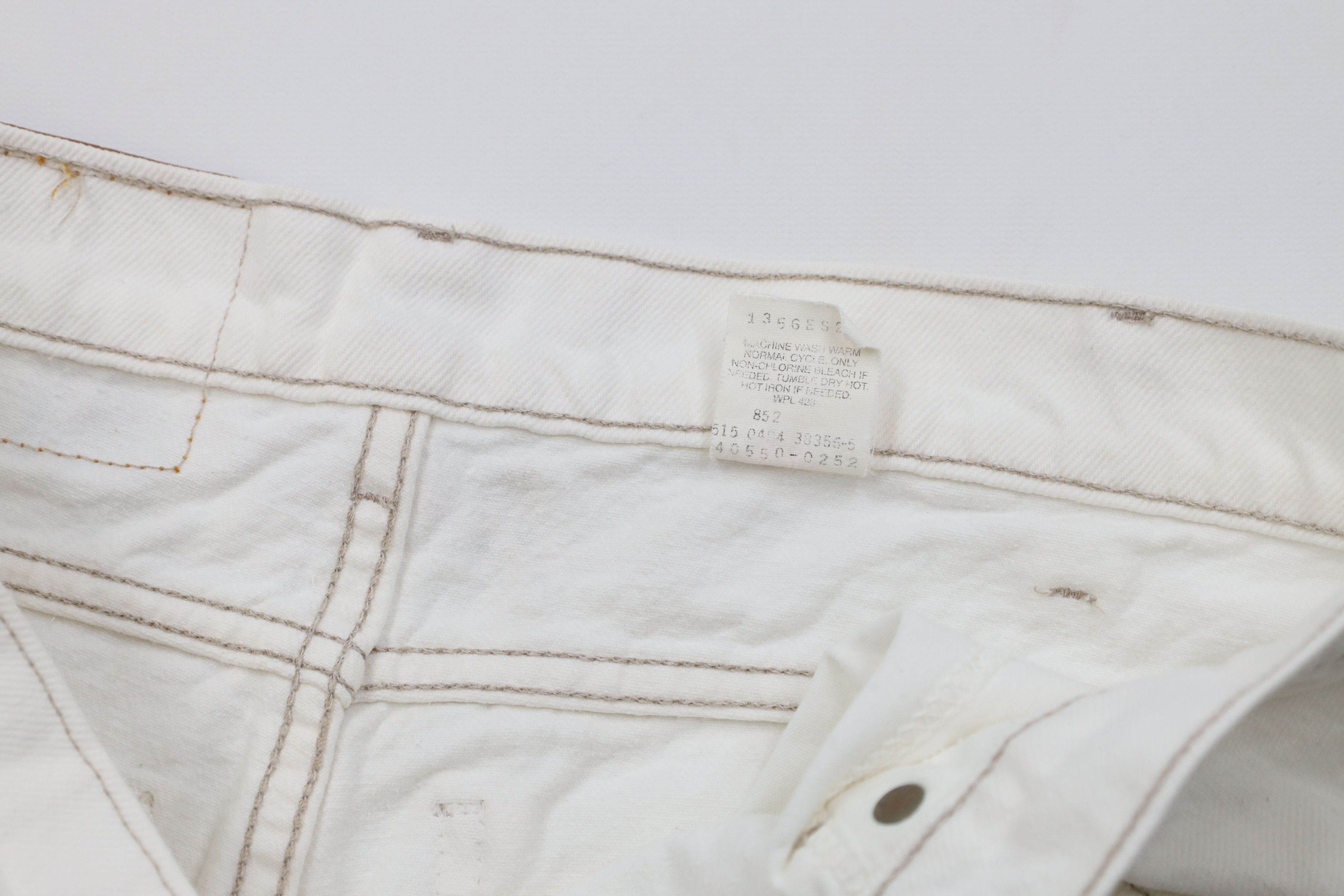 Levi's Vintage 90s Levis 550 Orange Tab Fit Denim Jeans White USA Size US 38 / EU 54 - 11 Thumbnail