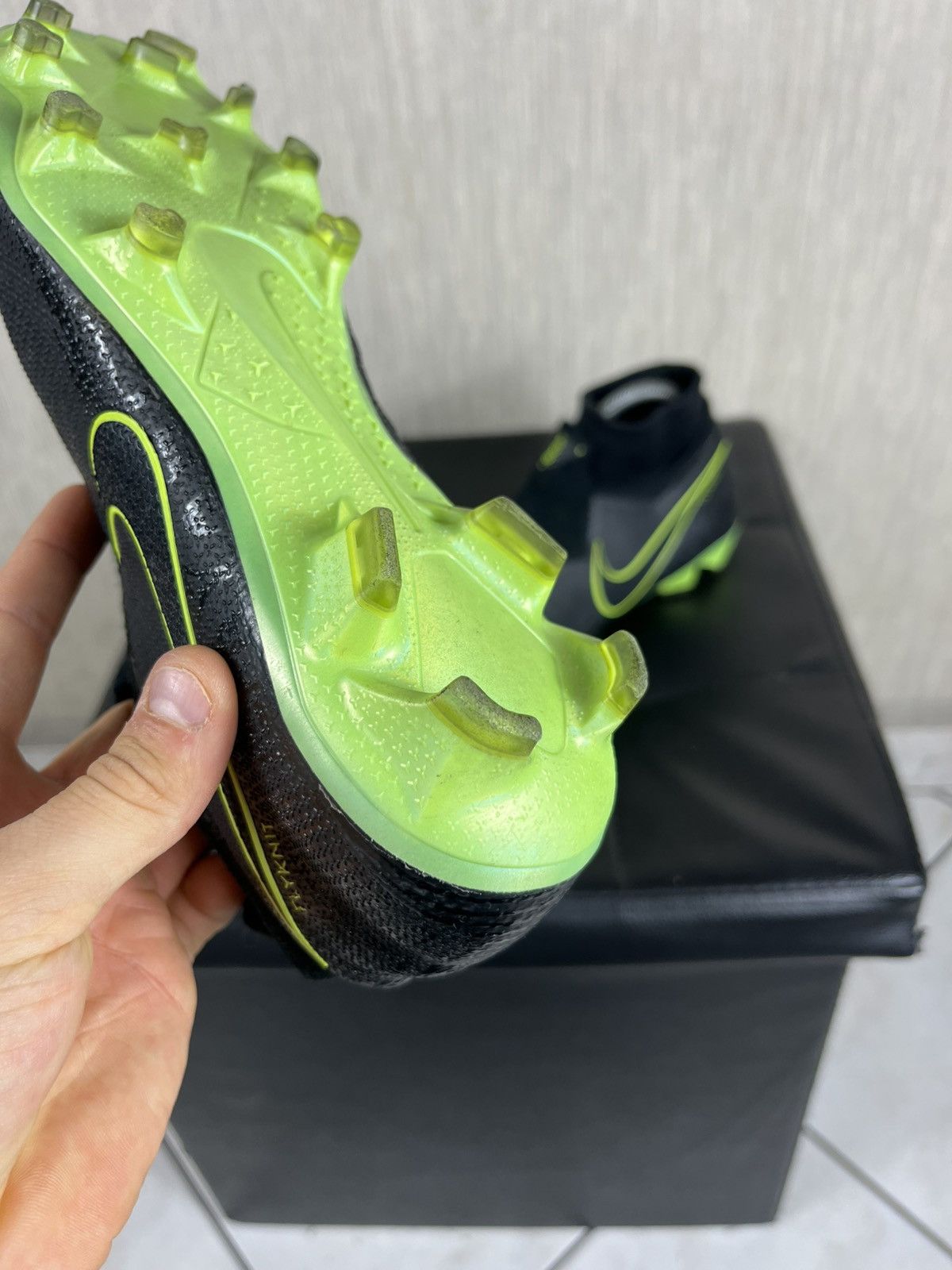 Nike Nike phantom VSN Elite DF FG soccer cleats flyknit shoes Size US 7.5 / EU 40-41 - 14 Thumbnail