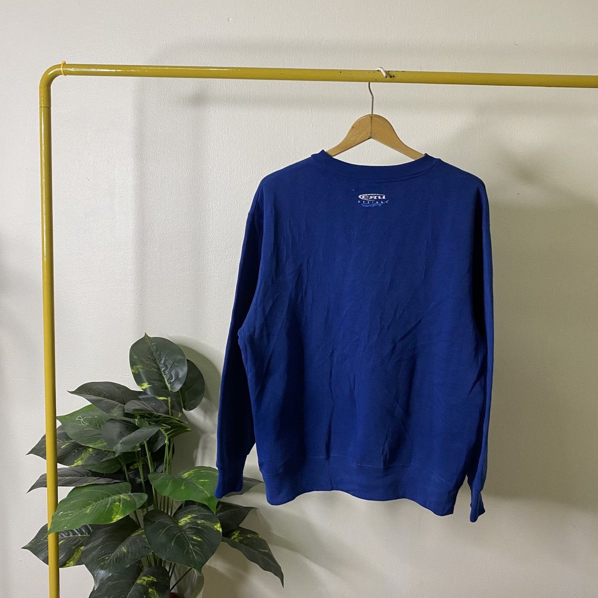 Vintage Vintage 1990s Cru Surf Cool Rider Utility Surfing Crewneck Size US M / EU 48-50 / 2 - 7 Thumbnail